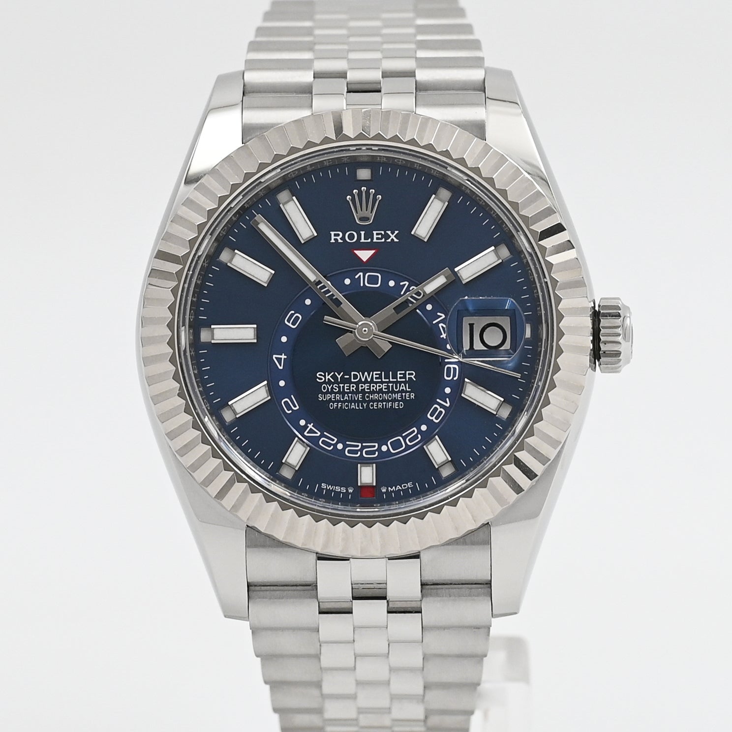 Rolex Sky-Dweller 42mm Blue Dial Stainless Steel Watch 2025 Model - Luxury Timepiece for Business Travel & Aviation Enthusiasts