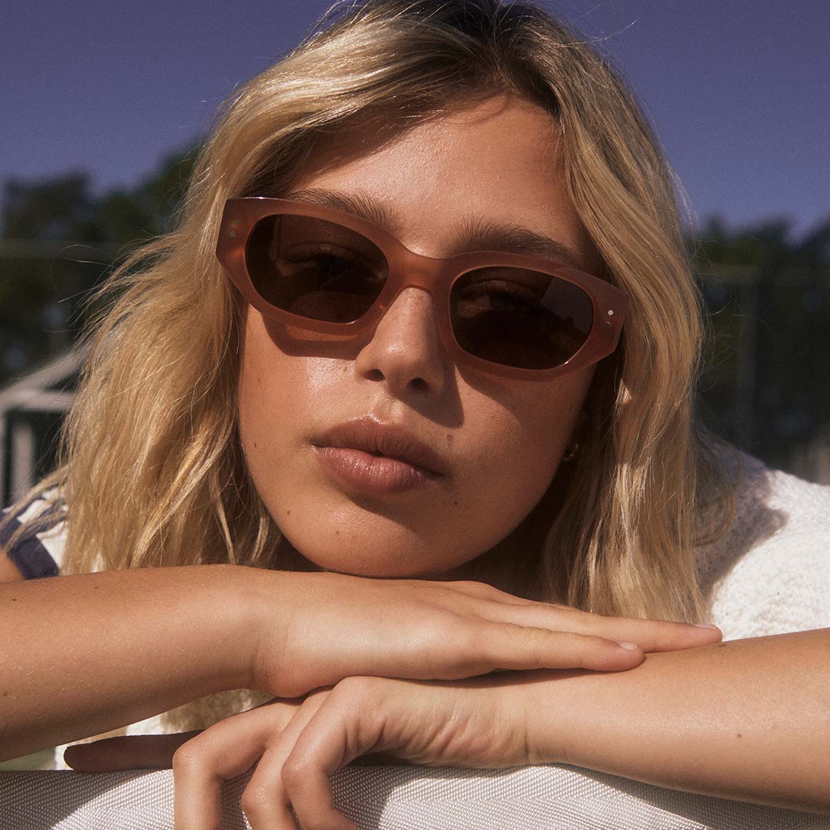 Luna Sunglasses for Women - Trendy Rose Gold Frame & UV Protection - Perfect for Beach, Driving & Outdoor Activities