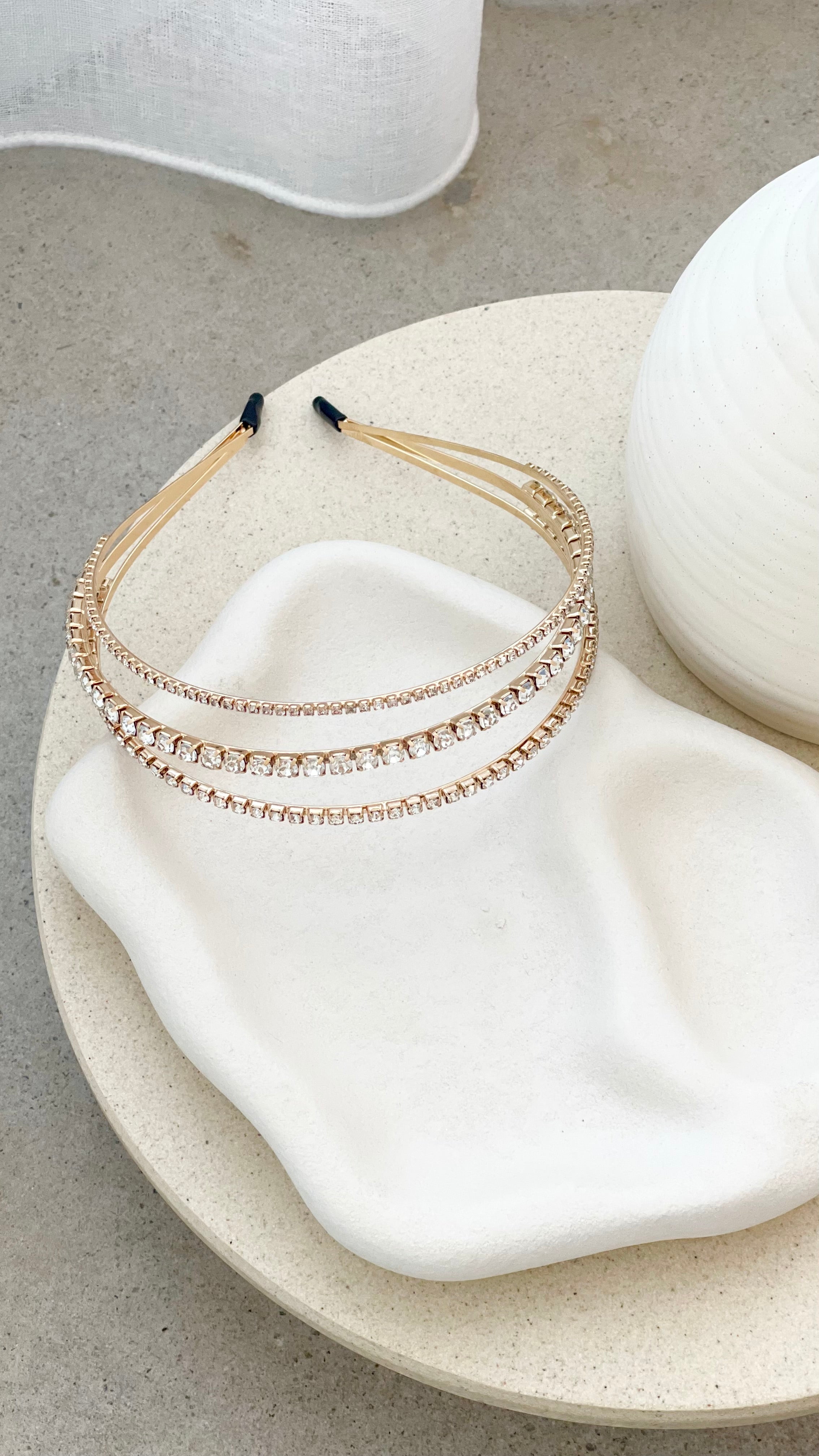 Sparkling Crystal Headband for Women - Elegant Hair Accessory for Parties, Weddings & Special Occasions