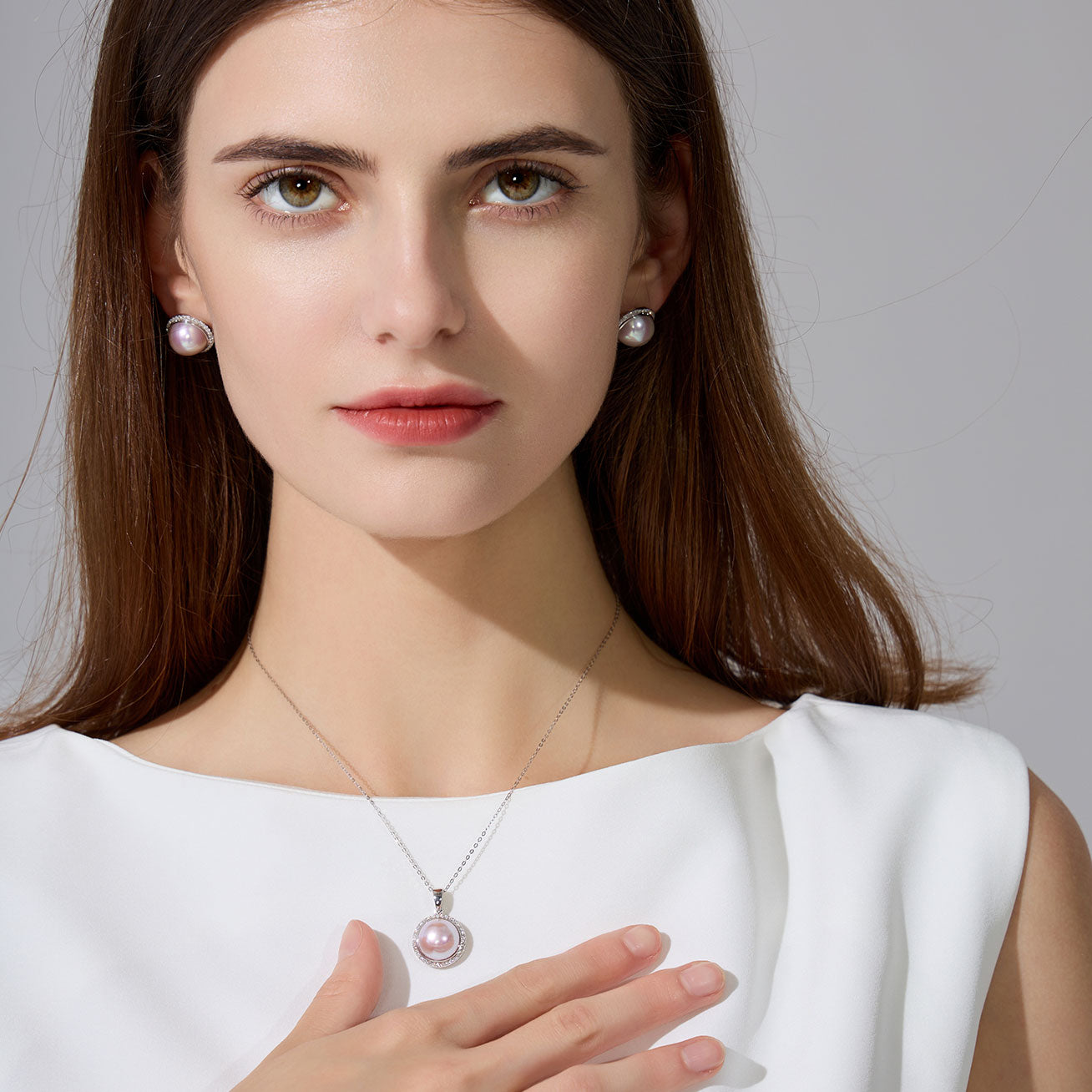 18K Solid Gold Diamond Edison Pearl Necklace KN00150 - Elegant DOME Pendant for Women | Perfect for Weddings, Anniversaries & Special Occasions