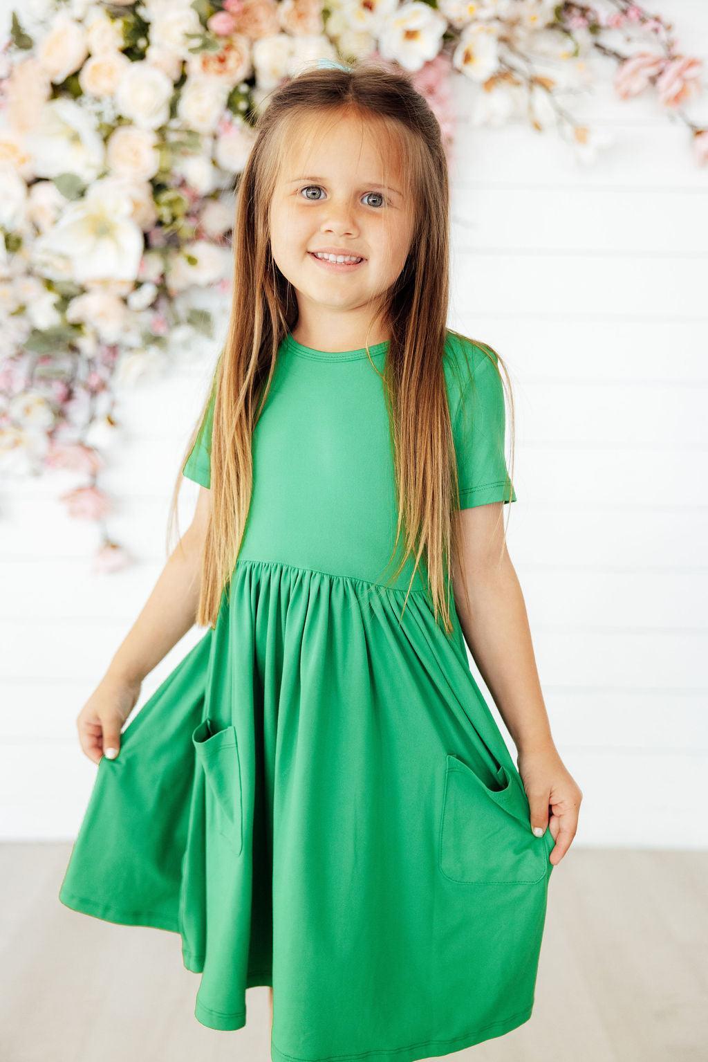 Kelly Green Short Sleeve Pocket Twirl Dress for Women - Flowy Summer Dress for Parties, Weddings & Casual Outings