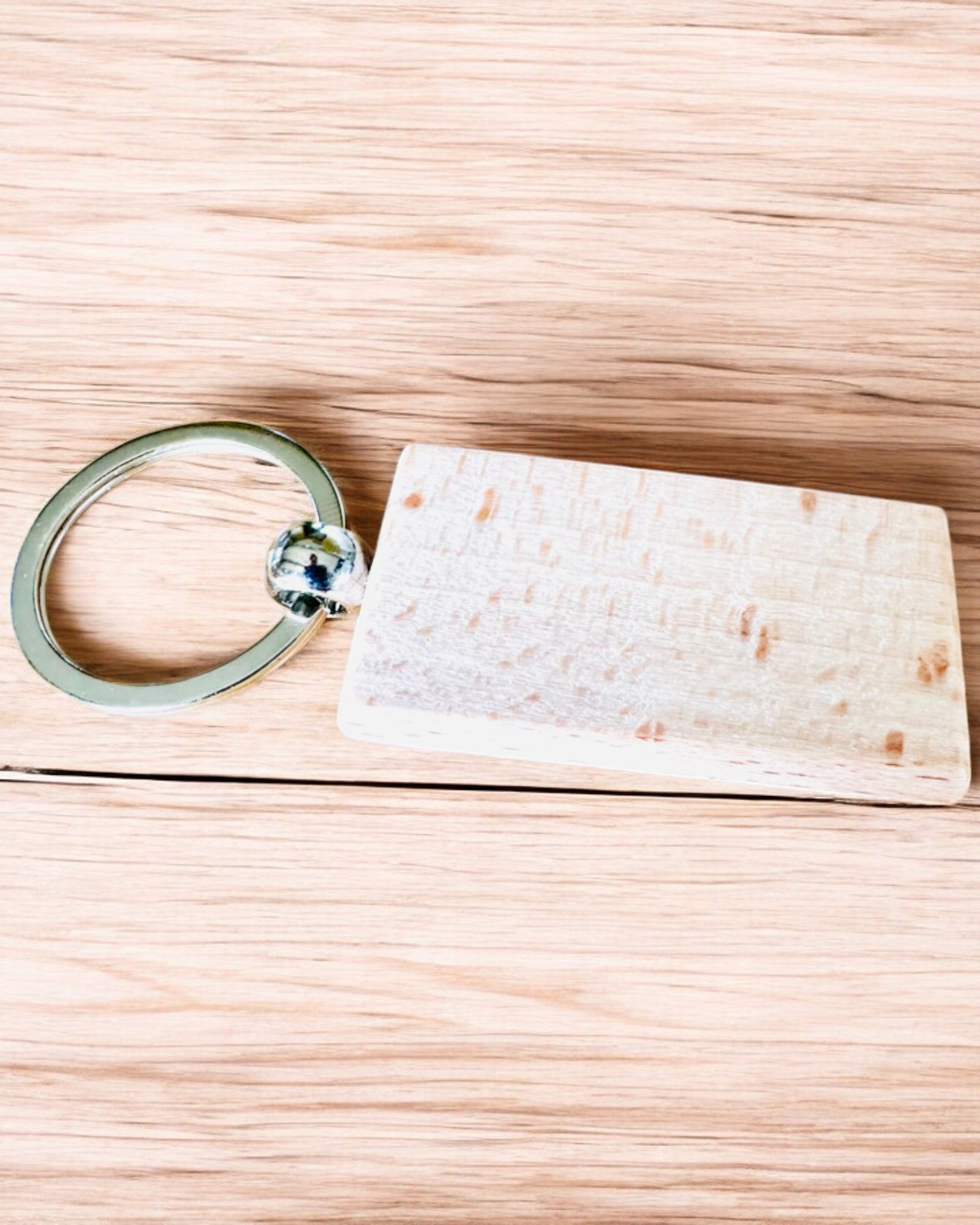Personalized Wooden Keychain with Custom Engraving - Unique Gift for Men & Women - Perfect for Anniversary, Birthday, Graduation and Special Occasions