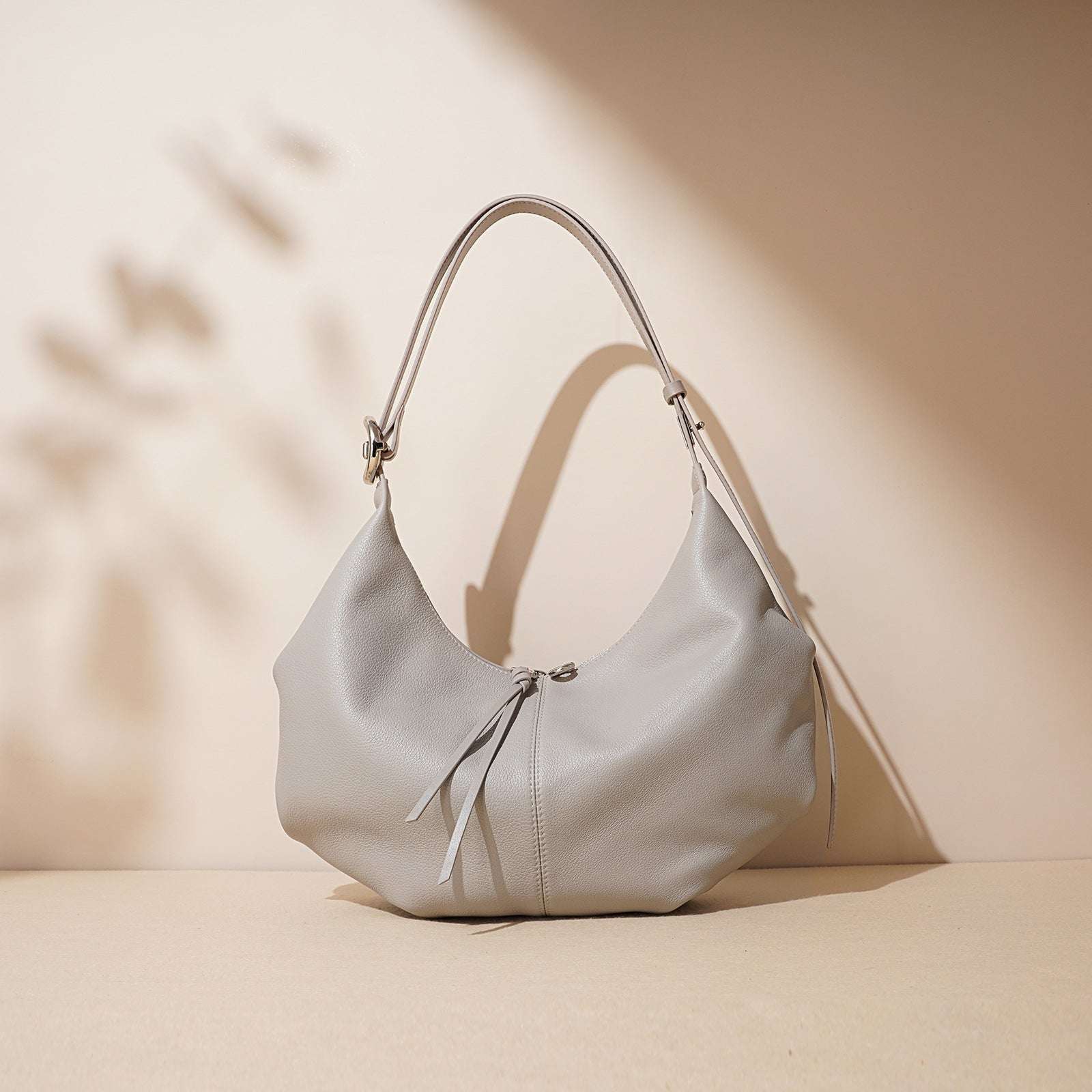 Stylish Women's Crossbody Shoulder Bag - Trendy Curved Design for Everyday Use, Work & Travel | Perfect for Office, Shopping & Outings