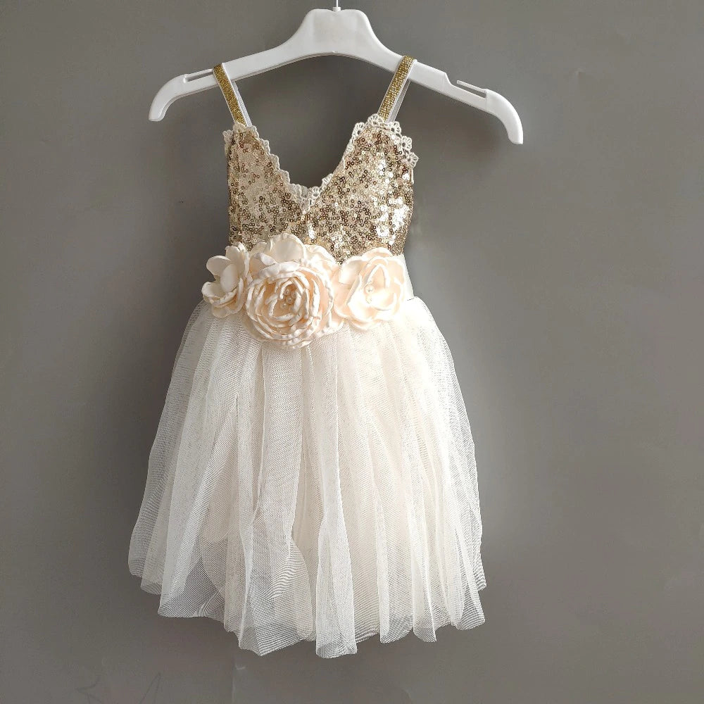 Elegant Ballerina with Floral Accents - Perfect for Home Decor, Gift Giving, and Ballet Enthusiasts