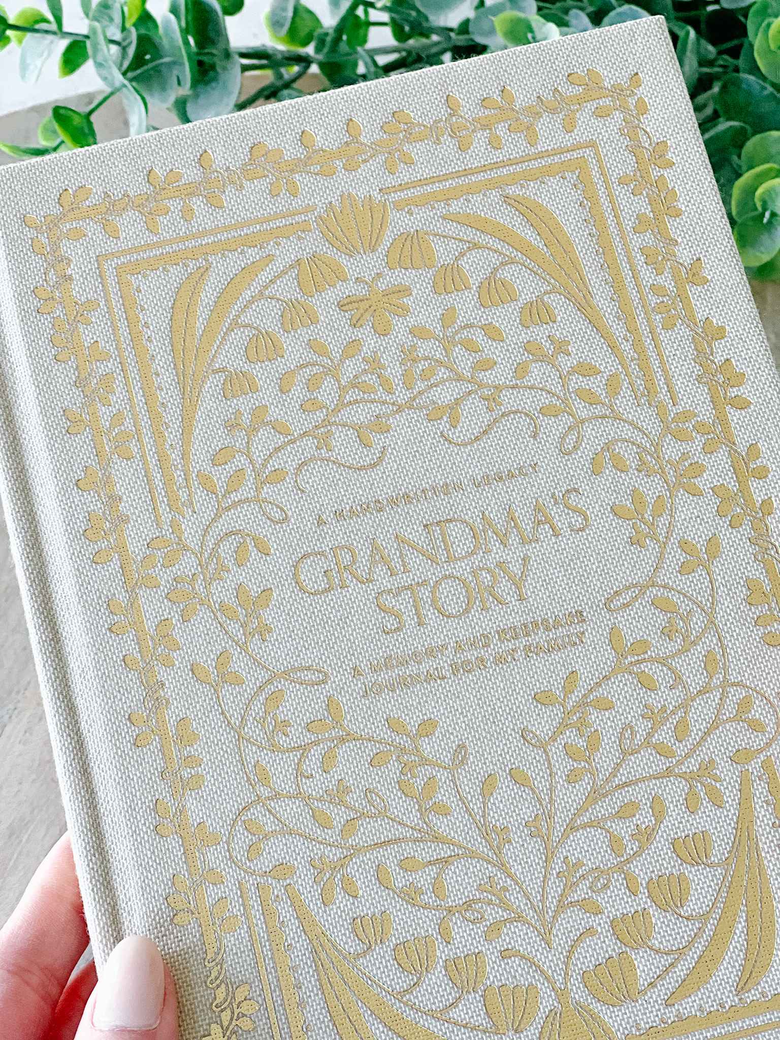 Grandma's Story - Personalized Keepsake Memory Book for Cherished Family Memories | Perfect for Gifts, Scrapbooking & Preserving Family History