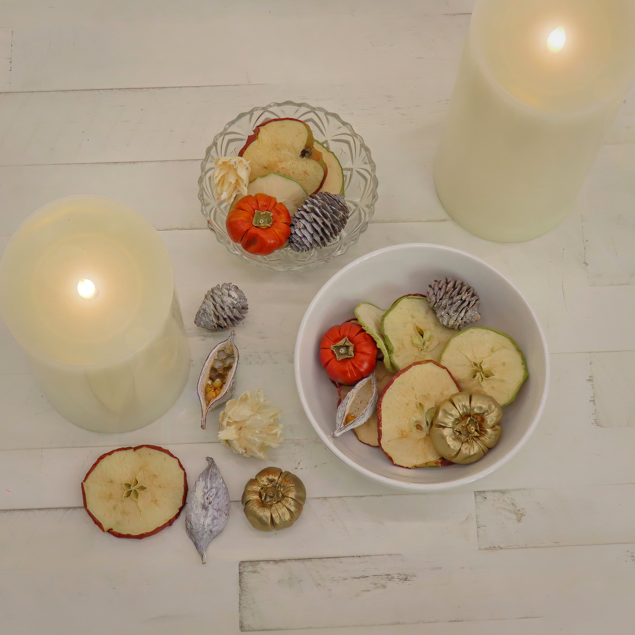 6 Inch 250 Gram Mixed Potpourri with Sliced Apples & White Washed Pine Cones - Home Decor, Aromatherapy & Holiday Centerpiece for Living Room, Bedroom or Christmas Decorations