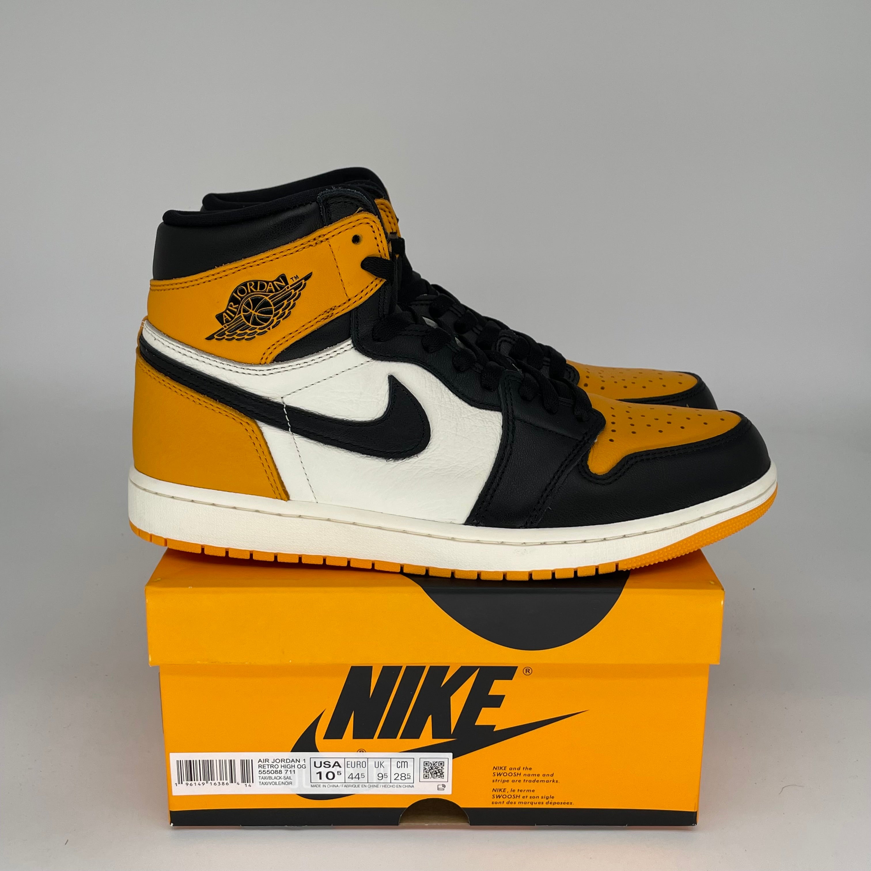 AIR JORDAN 1 Retro High OG 
