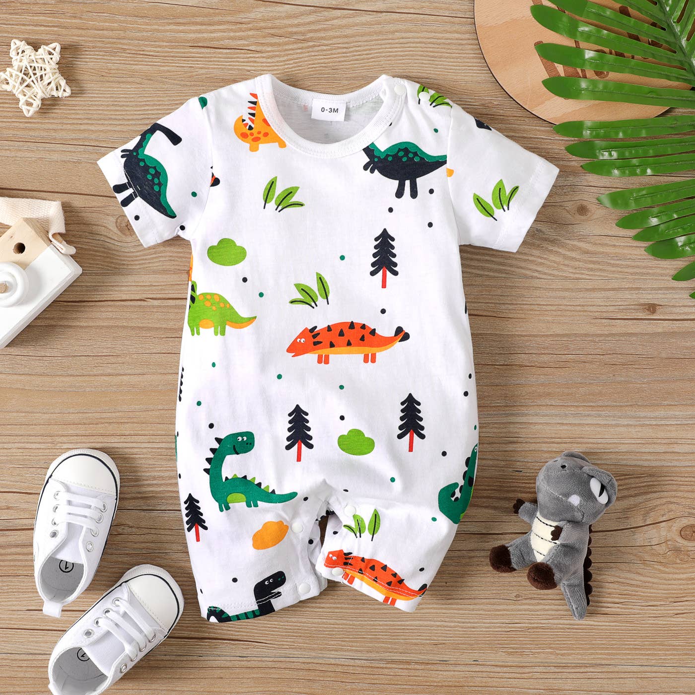 **Adorable Baby Boy Dinosaur Romper - Soft Cotton Jumpsuit for Infants & Toddlers - Perfect for Playtime, Photo Shoots & Birthday Outfits**