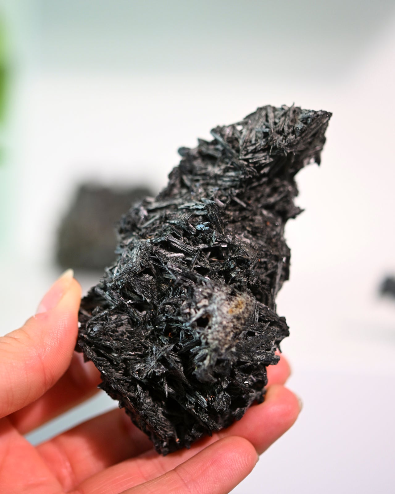 Black Kyanite Stone - Natural Healing Crystal for Meditation, Chakra Balancing & Energy Cleansing | Perfect for Yoga, Reiki & Spiritual Practices