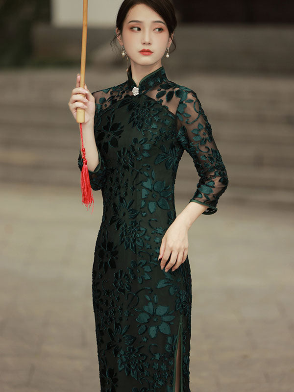 Elegant Black Green Velvet Long Qipao Cheongsam Dress with Lace Sleeves - Vintage Chinese Traditional Dress for Women - Perfect for Weddings, Parties, and Special Occasions