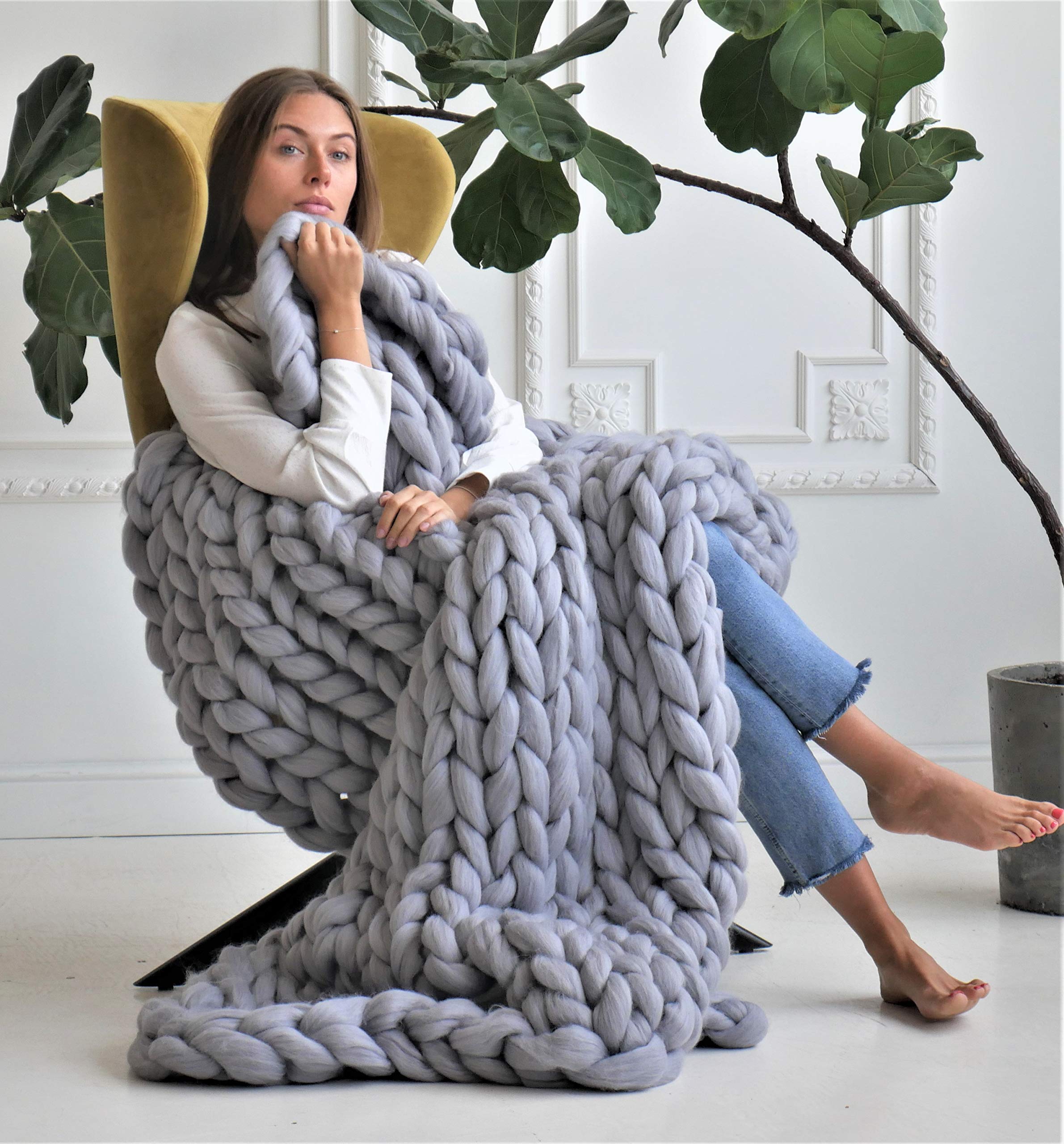 Woolexperts Chunky Knit Merino Wool Blanket - Extra Large Soft Throw Blanket for Couch, Bed & Winter Warmth - Cozy Home Decor Gift