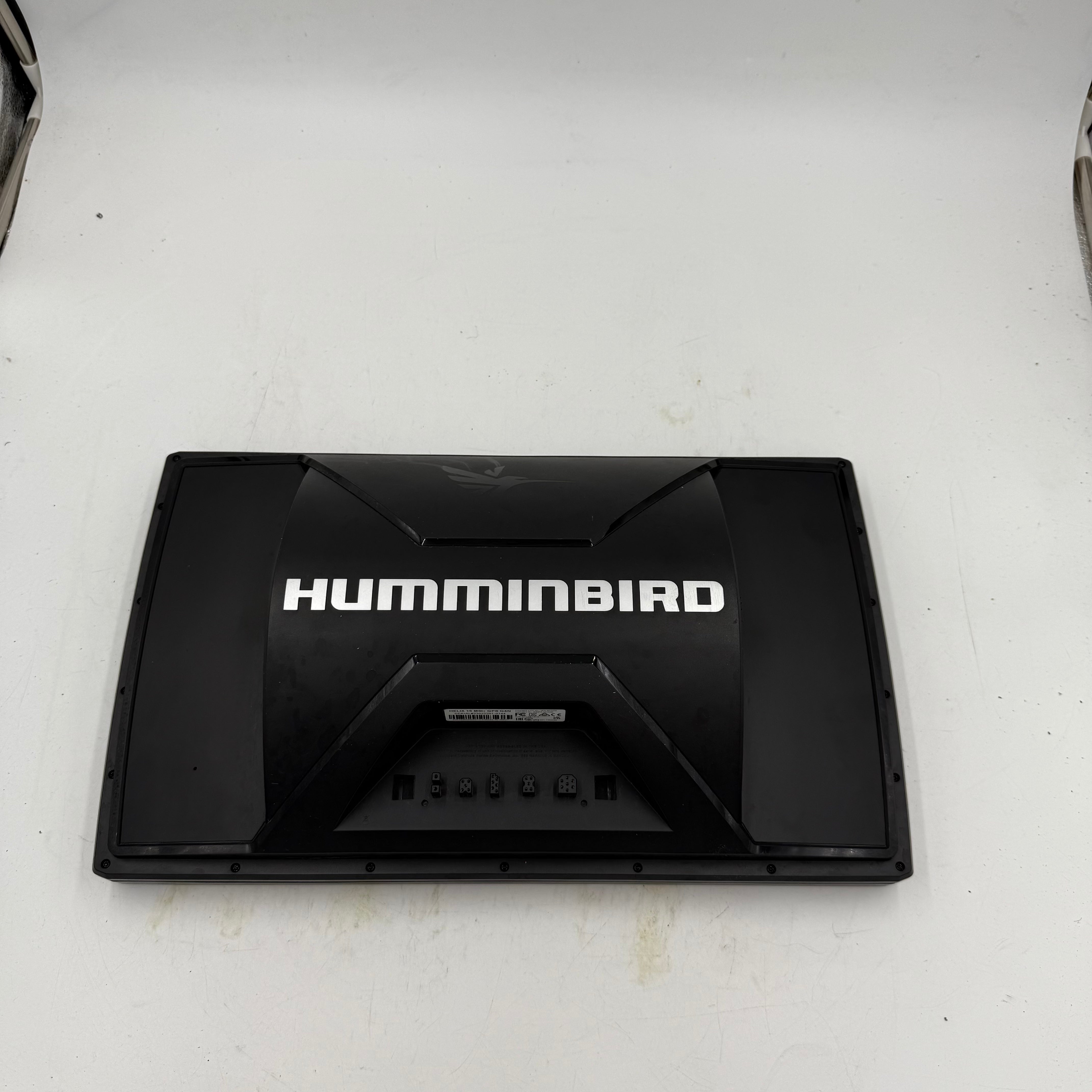Humminbird Helix 15 MSI+ GPS G4N Fish Finder with CHIRP Sonar & Mega Imaging - Perfect for Deep Water Fishing and Offshore Boating