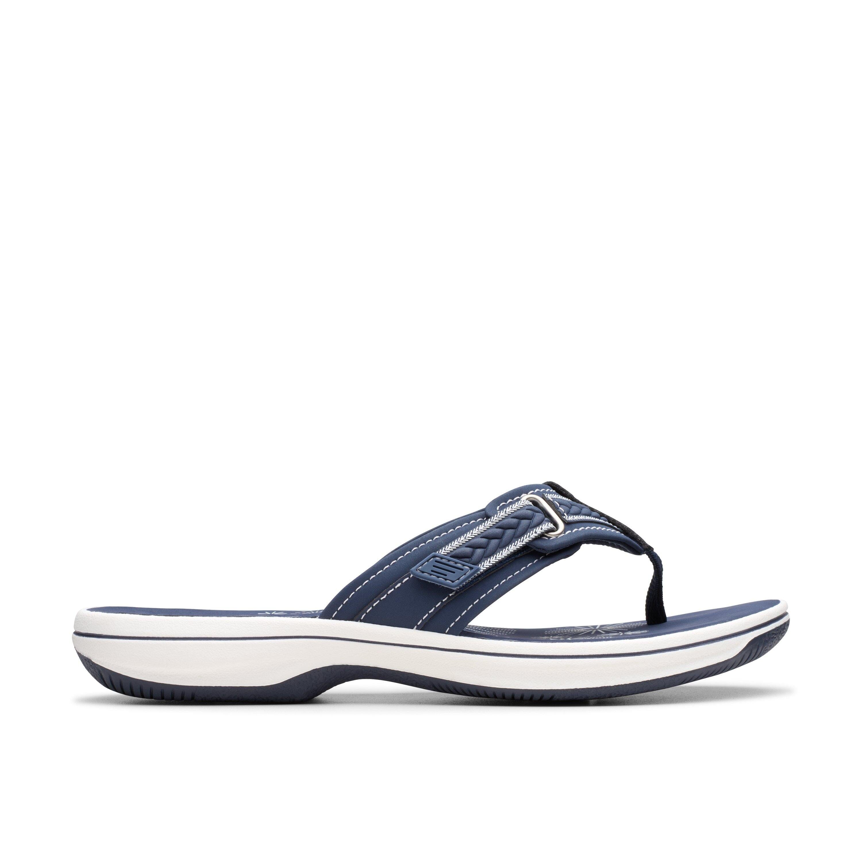CLARKS BREEZY SUN Women's Comfortable Slip-On Sandals - Breathable & Lightweight Summer Shoes for Beach, Travel & Casual Wear