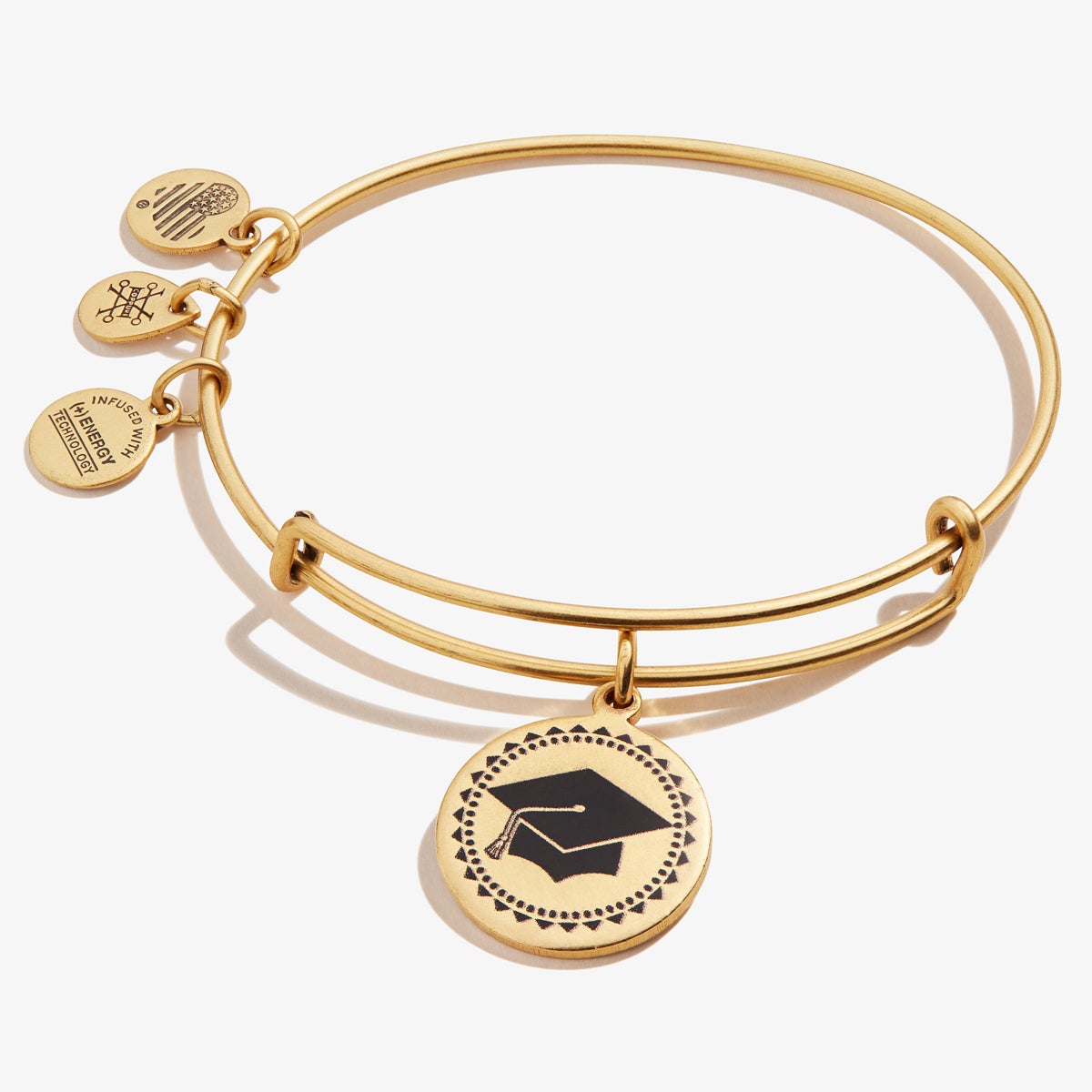Class of 2020 Graduation Charm Bracelet - Commemorative Keepsake for High School & College Graduates - Perfect Gift for Graduation Ceremonies & Alumni Events