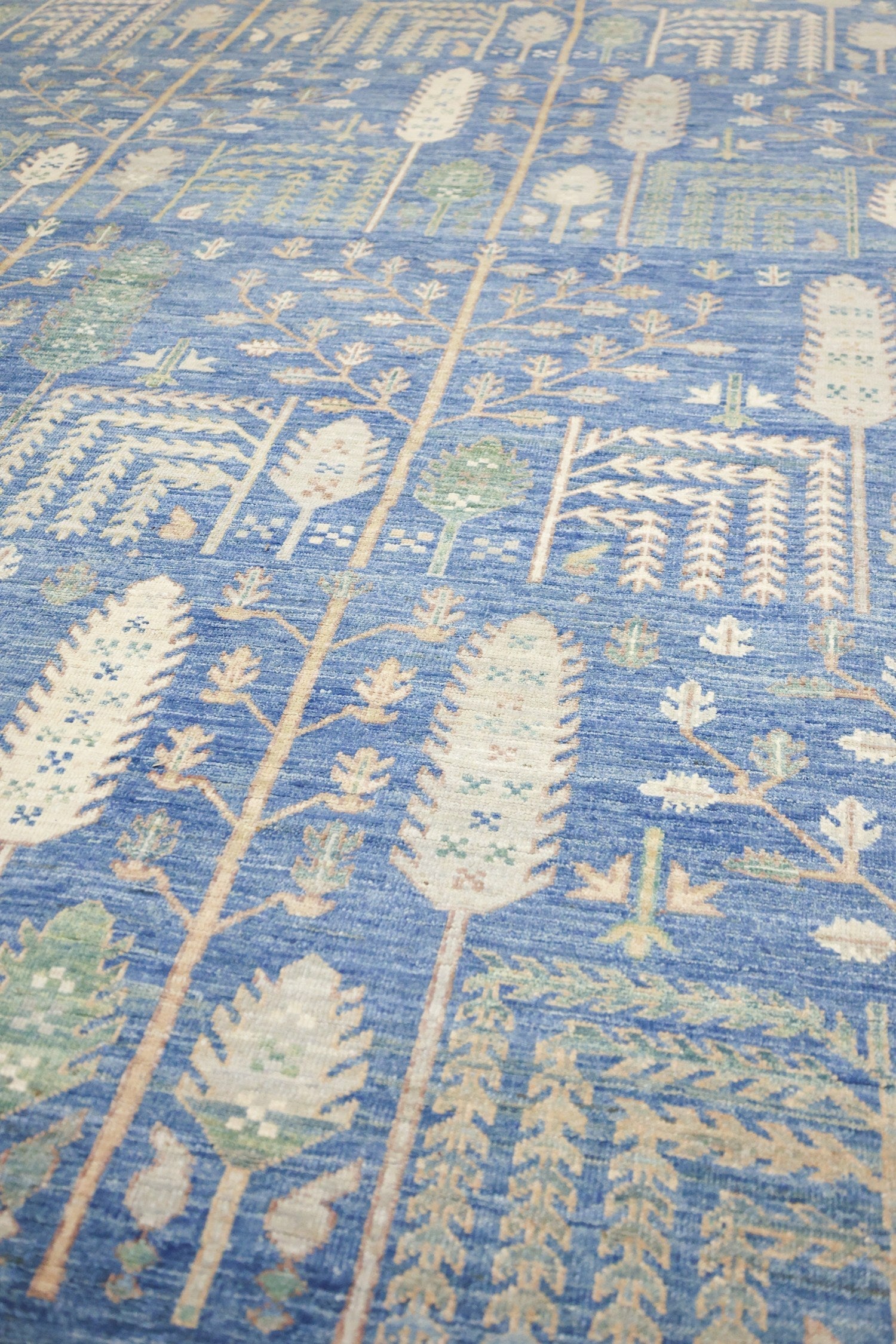 Handwoven Bakshaish Willow Tribal Rug - Authentic Persian Design, J70531 - Perfect for Bohemian Home Decor, Living Room, Bedroom & Office