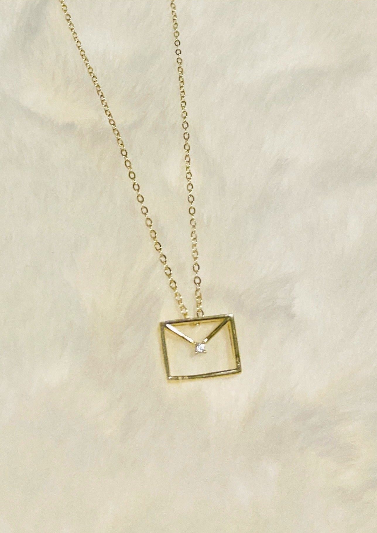 Elegant Gold Necklace for Women - 14K Gold Plated Envelope Pendant Necklace - Perfect for Valentine's Day, Anniversary & Birthday Gifts