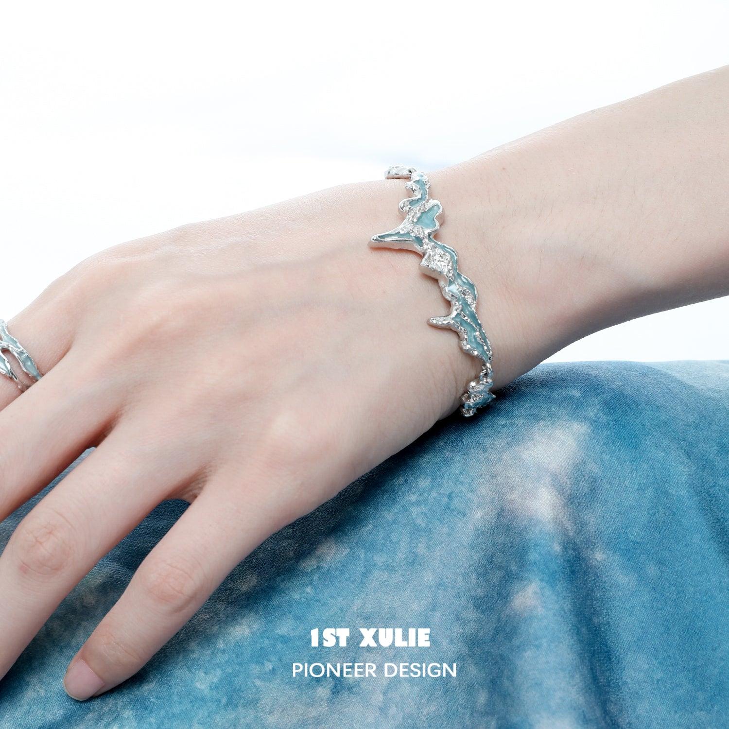 18k Platinum Plated Pull Out Chain Bracelet for Women - Elegant Adjustable Jewelry Gift for Birthday, Anniversary & Special Occasions