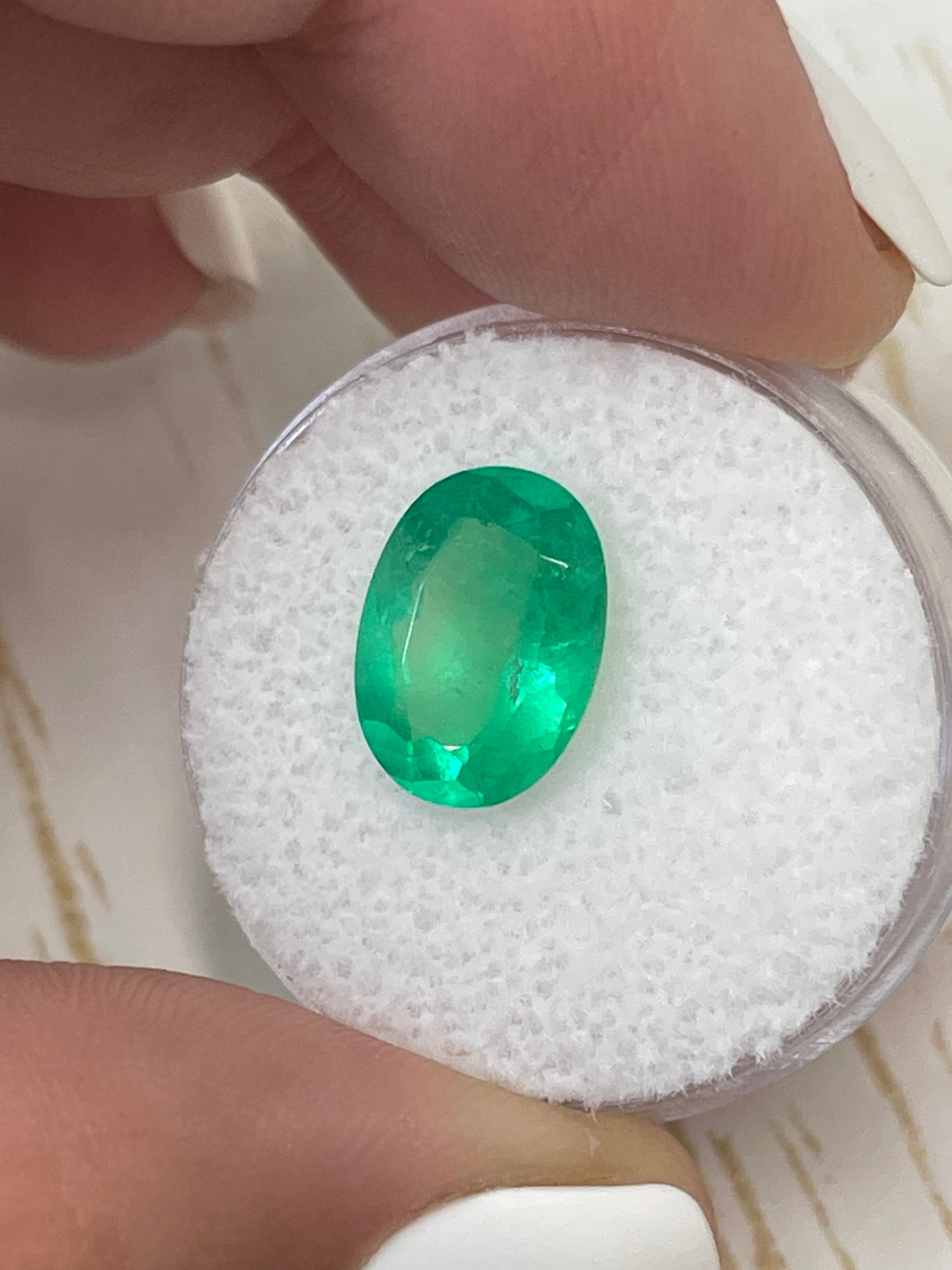 3.32 Carat 12x9mm Neon Green Natural Loose Colombian Emerald Gemstone - Oval Cut for Jewelry Making, Engagement Rings & Luxury Gifts