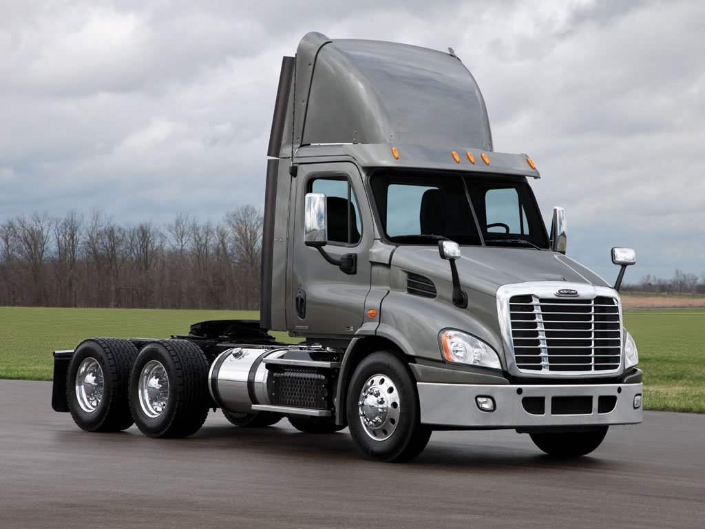Heavy Duty Right Side Passenger Hood Mount Mirror with Chrome Housing for Freightliner Cascadia (2008-2016) - Manual Adjustment for Enhanced Visibility & Safety While Driving
