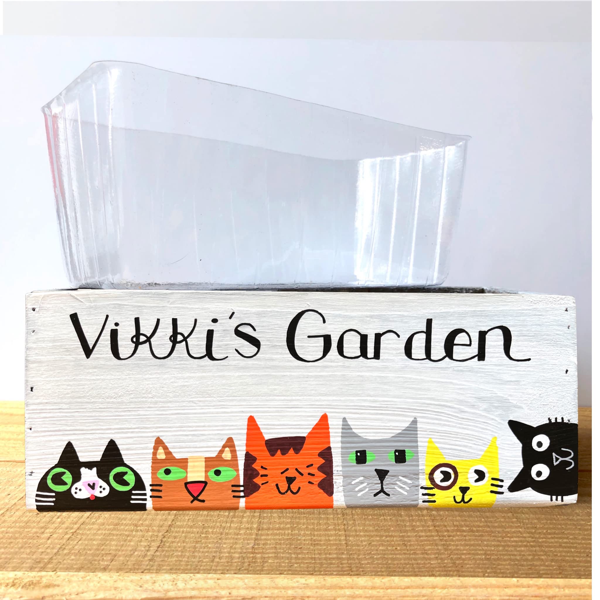Personalized Cat Planter - Rustic Wood Succulent Garden Box - Unique Gift for Cat Lovers, Cat Lady & Fur Mom - Perfect for Home Decor, Office Desk & Garden Planting