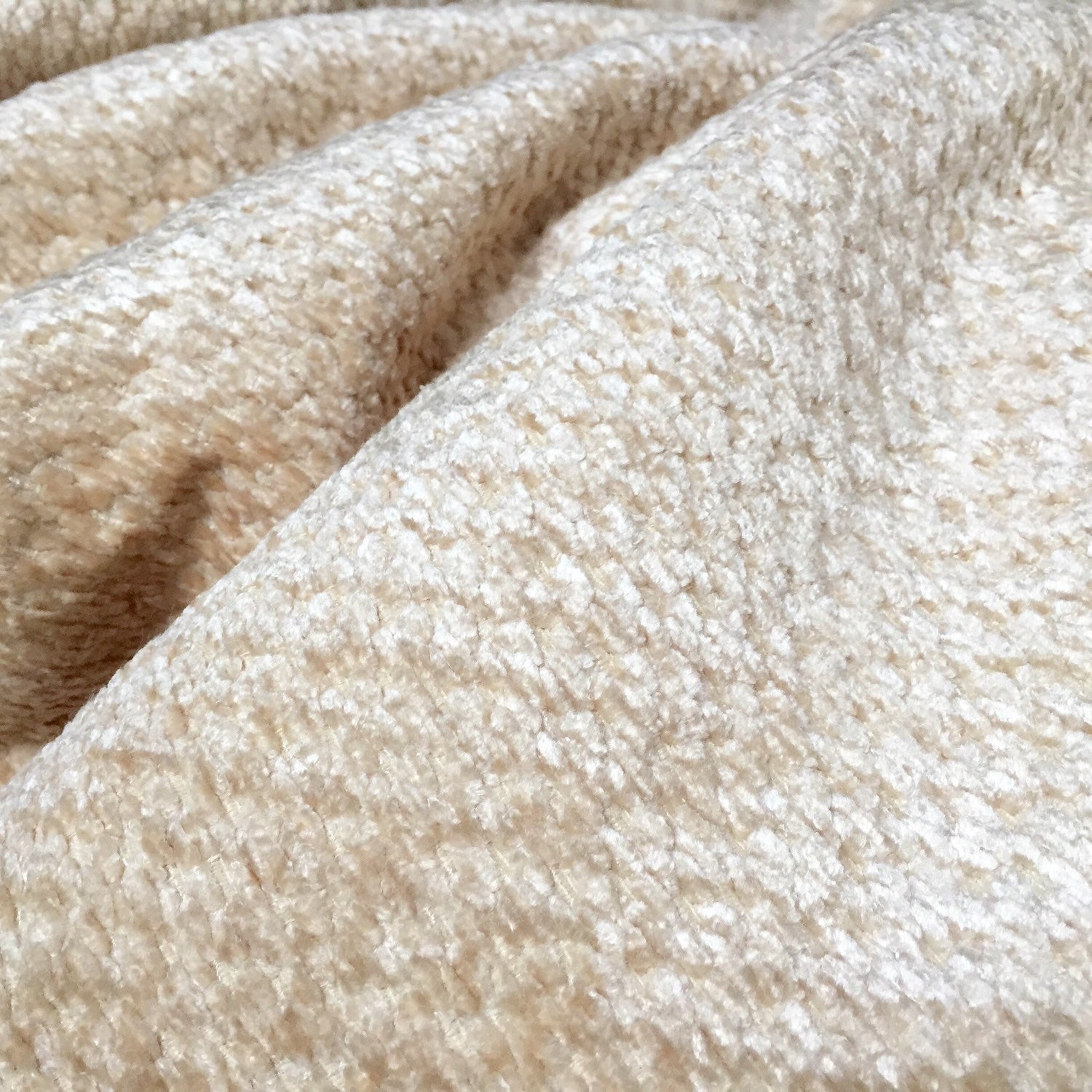 Vanilla Cream Chenille Pillow Cover - Soft Textured Decorative Throw Pillow Case for Sofa, Bed & Couch - Home Decor Accent (18x18 Inches)