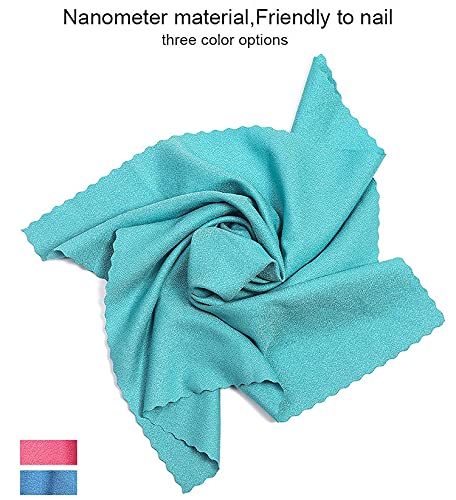 AKOAK 40CM Quick Dry Microfiber Towel with Portable Silicone Case - Lightweight, Absorbent Sports Towel for Gym, Beach, Yoga, Hiking & Travel - Perfect for Outdoor Activities, Camping & Swimming (Green)