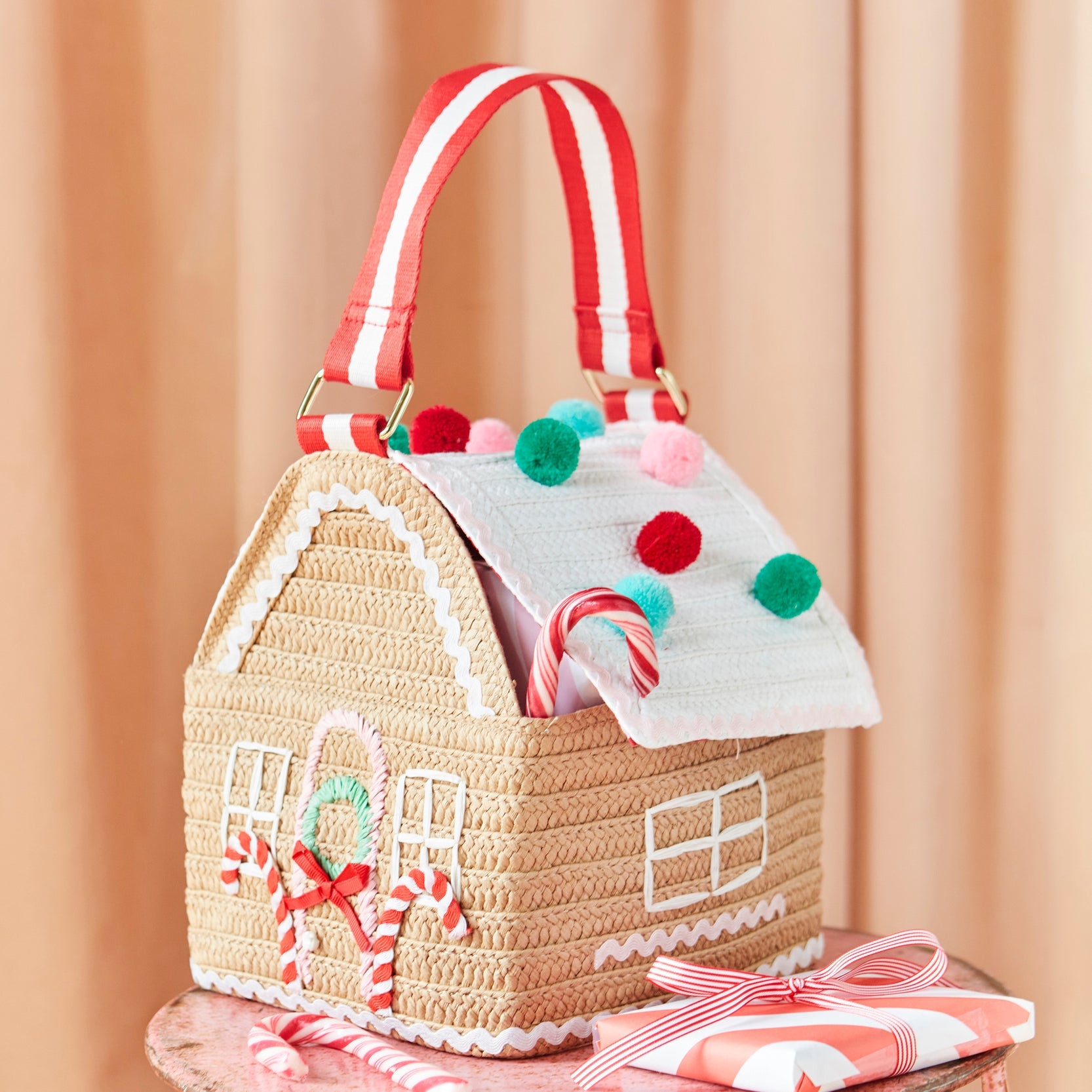 Gingerbread House Shaped Tote Bag - Christmas Holiday Gift & Party Favor - Perfect for Xmas Decorations, Gift Wrapping & Festive Shopping