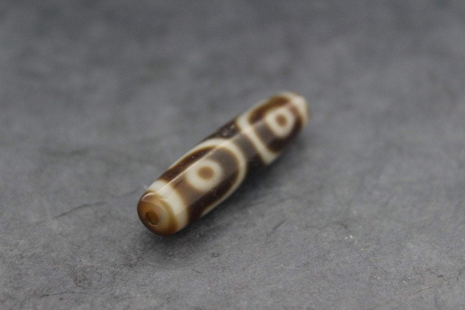 Authentic Tibetan Dzi Bead with 3 Eyes - Spiritual Protection & Good Luck Charm for Meditation, Jewelry Making, and Energy Healing