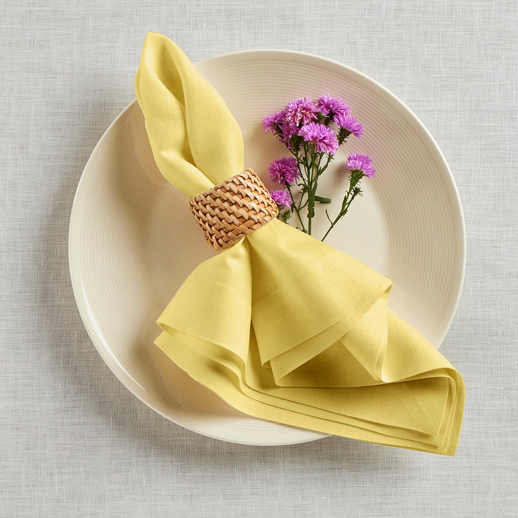 Premium Linen Napkins for Dining - Eco-Friendly & Elegant Table Linens for Weddings, Parties, and Everyday Use