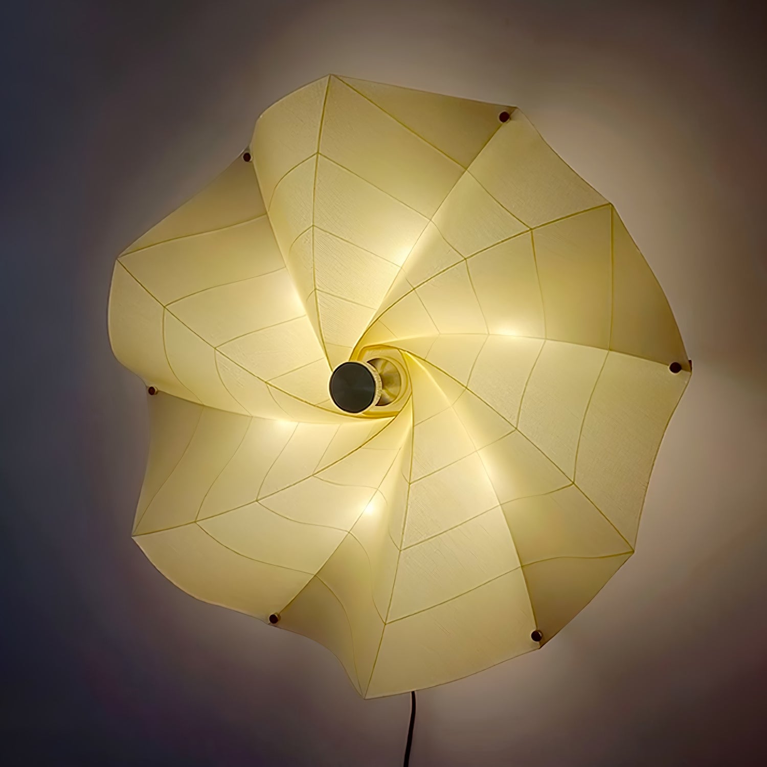 Bloom Petals Wall Lamp - Modern Floral LED Night Light for Bedroom, Nursery & Living Room - Elegant Home Decor & Mood Lighting for Relaxation & Ambiance