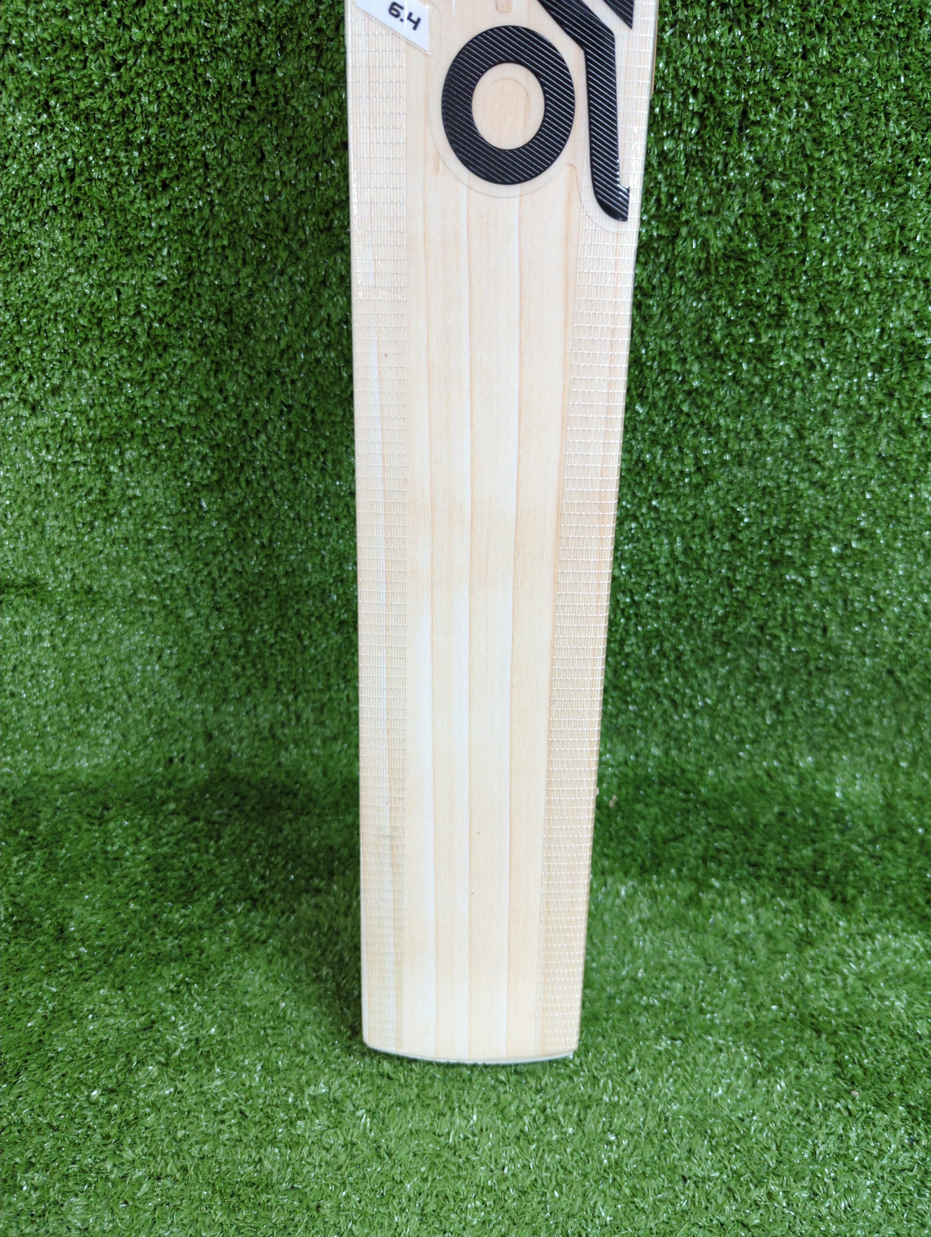Kookaburra Ghost 6.4 Junior/Youth Cricket Bat - English Willow - Perfect for Youth Cricket Training & Matches