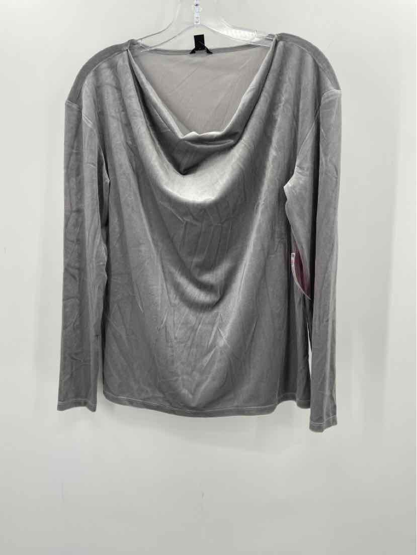 Pre-Owned Ann Taylor Gray Blouse Size Medium - Perfect for Office Wear & Casual Outfits