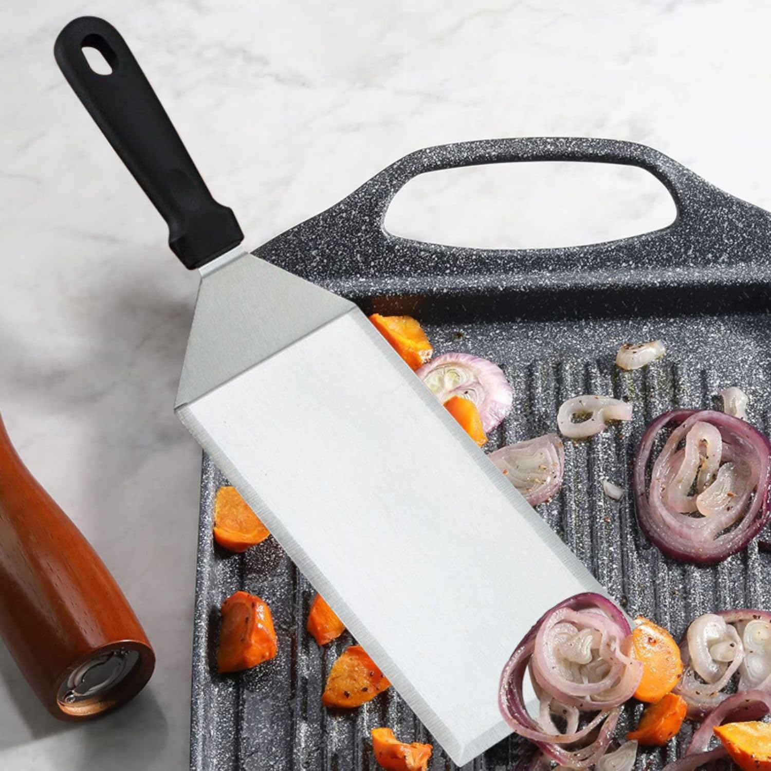Premium Stainless Steel Griddle Spatula Set - Heavy Duty Burger Smasher, Hamburger Turner & Scraper for Flat Top Grill - Perfect for Outdoor BBQ, Camping & Backyard Cooking