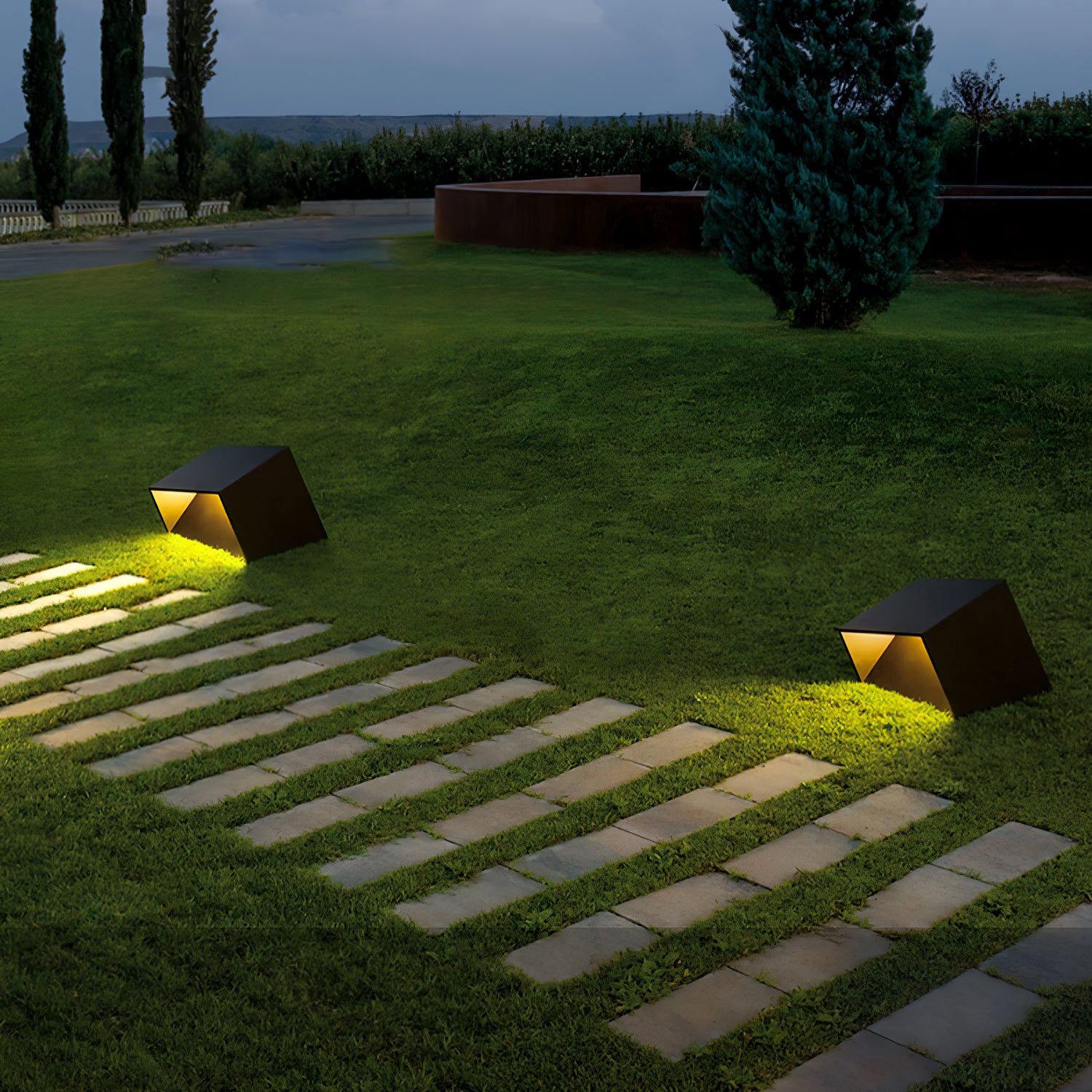 Solar Powered LED Cube Garden Lights - Waterproof Outdoor Decorative Lighting for Patio, Yard, Pathway & Landscape - Warm White & Cool White Options