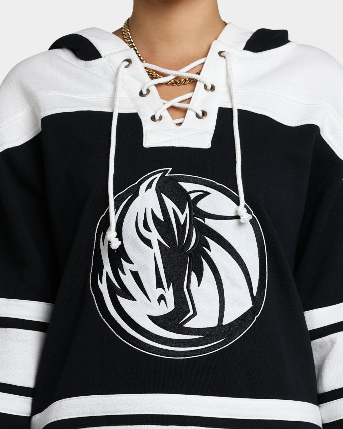 47 Brand Dallas Mavericks Superior Lacer Hoodie - Jet Black NBA Basketball Fan Apparel for Men & Women - Perfect for Game Day, Streetwear & Casual Outfits