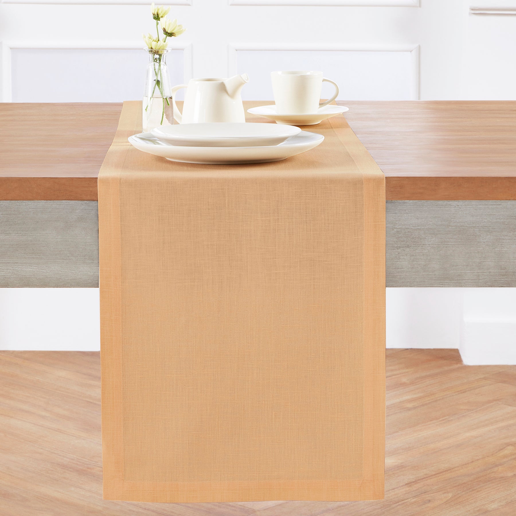 Elegant Fete Table Runner for Weddings, Parties & Events - Premium Decorative Dining Table Cloth for Home Decor & Special Occasions