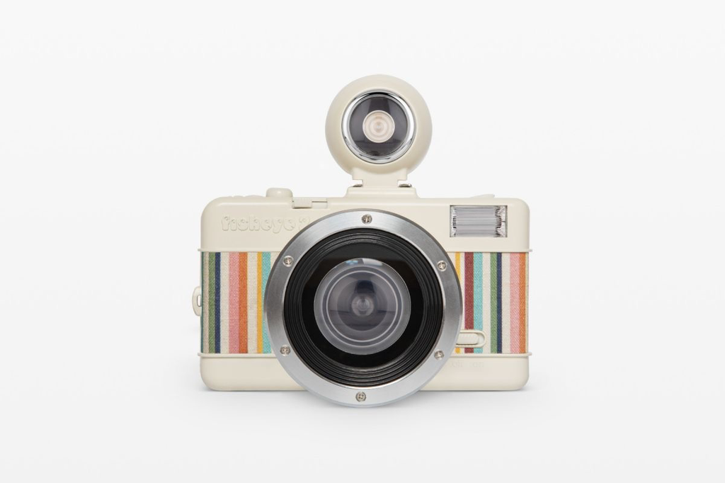 Lomography Fisheye No.2 Acapulco La Quebrada 35mm Film Camera - Vintage Style Fisheye Lens for Creative Photography & Travel Adventures
