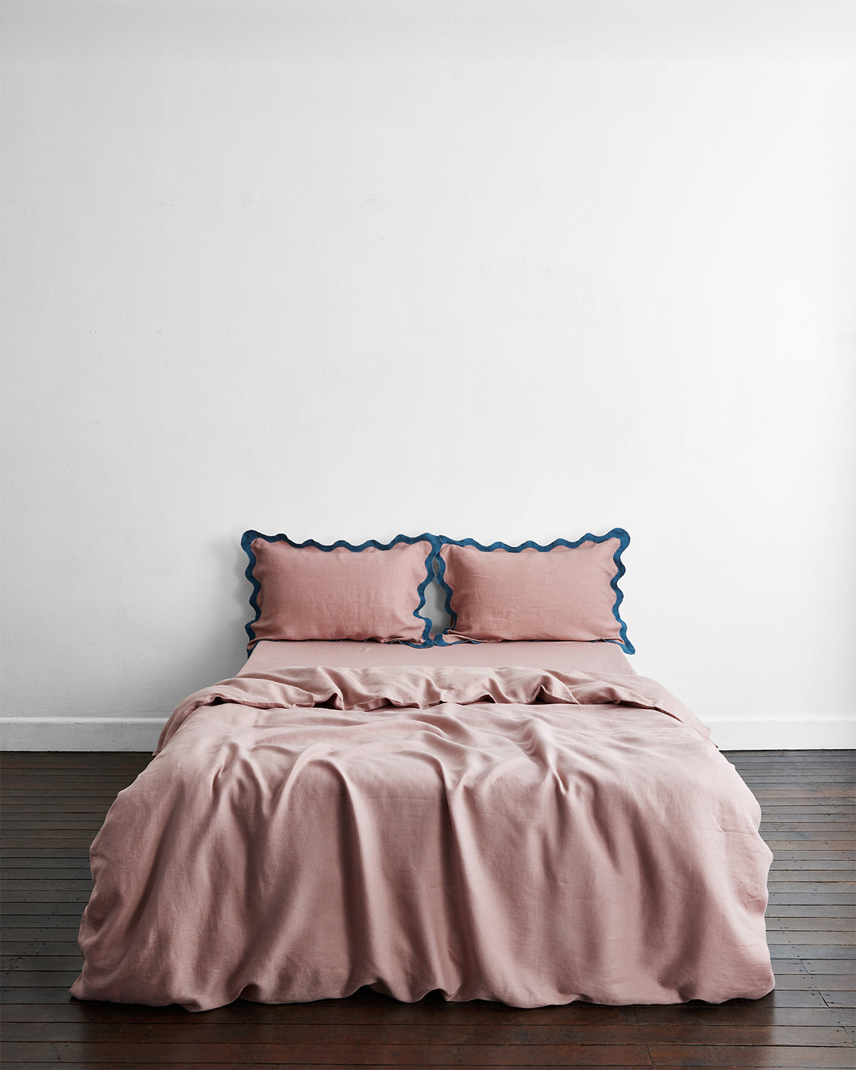 Lavender & Petrol 100% French Flax Linen Scalloped Pillowcase Set of 2 - Soft Luxury Bedding for Master Bedroom, Guest Room & Cozy Home Decor