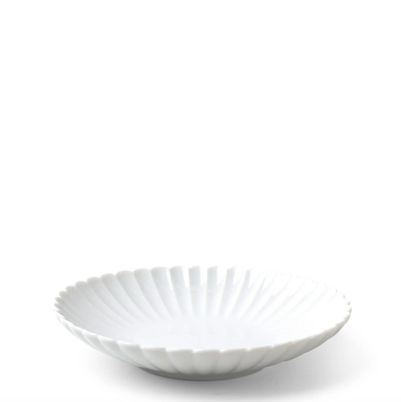 Kiku White Small Plate - 6 Inch Ceramic Appetizer Plates, Set of 4 - Elegant Japanese-Style Dish for Sushi, Desserts, Tapas & Party Serving - Perfect for Home Dining, Restaurants & Gift Giving