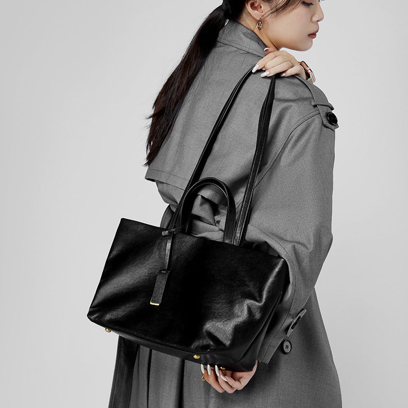 Genuine Leather Crossbody Shoulder Bag for Women - Stylish Underarm Purse with Adjustable Strap - Perfect for Work, Travel & Everyday Use