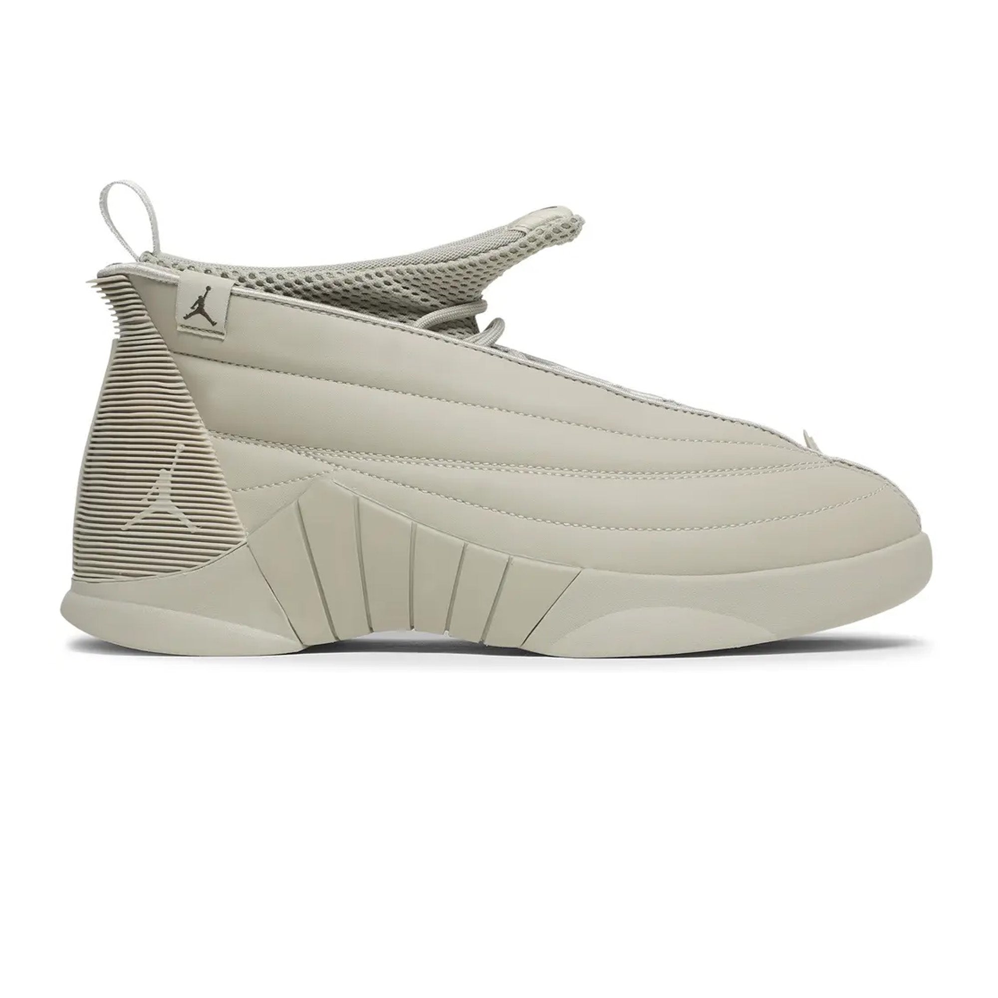 Air Jordan 15 Retro x Billie Eilish Collaboration Sneakers - Limited Edition Basketball Shoes for Men & Women | Perfect for Streetwear Fashion, Sneaker Collecting and Casual Wear