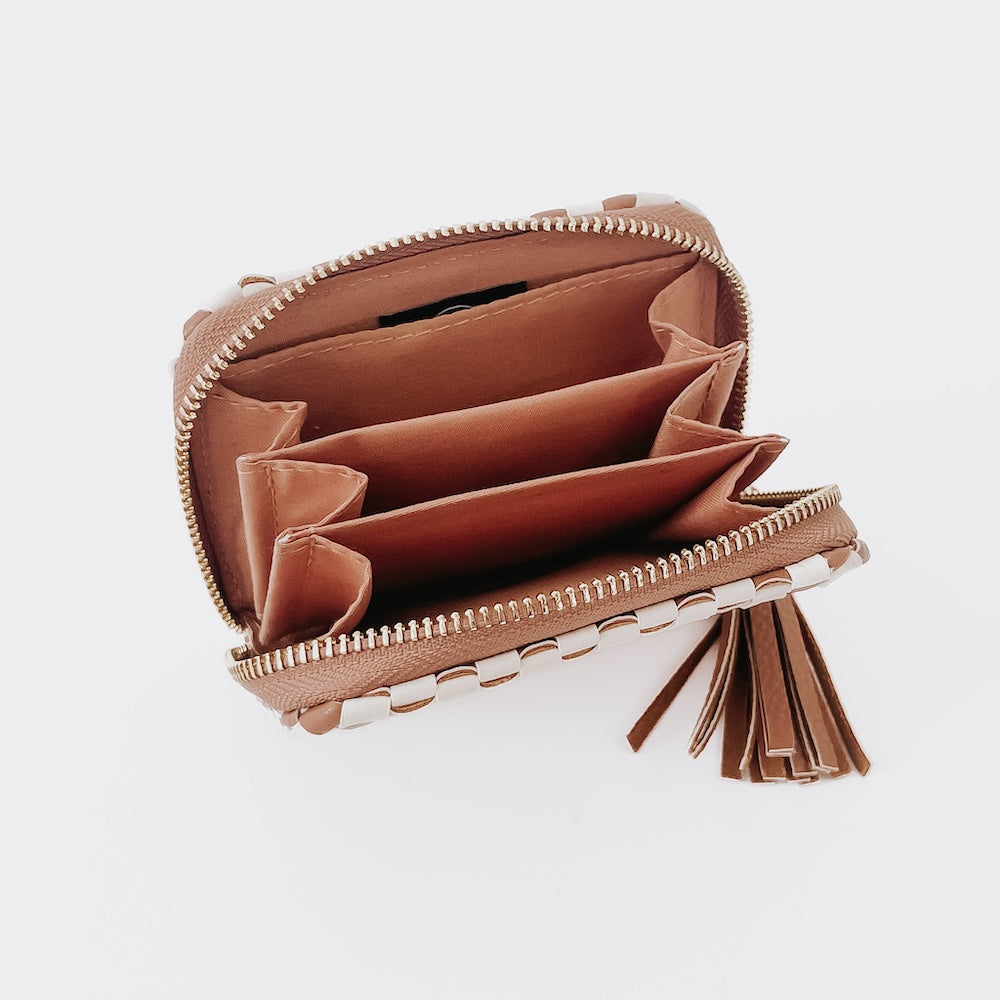 Wynona Genuine Leather Woven Wallet for Women - Stylish RFID Blocking Bifold Wallet with Multiple Card Slots - Perfect for Travel, Shopping, and Everyday Use