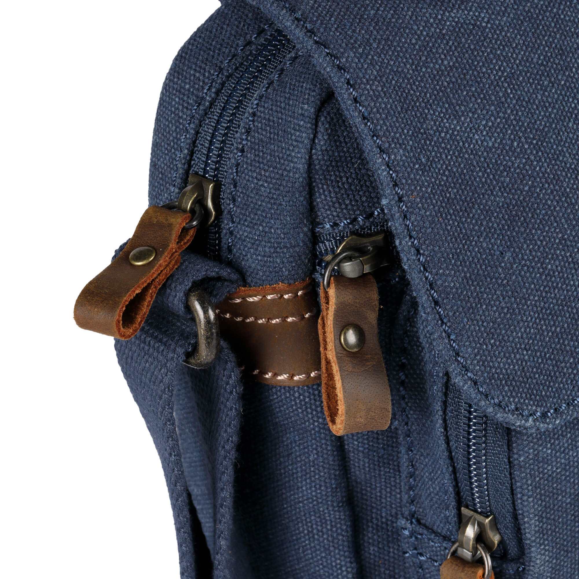 TRP0213 Troop London Classic Canvas Crossbody Bag for Men & Women - Stylish & Durable Everyday Shoulder Bag for Work, Travel & Casual Outings