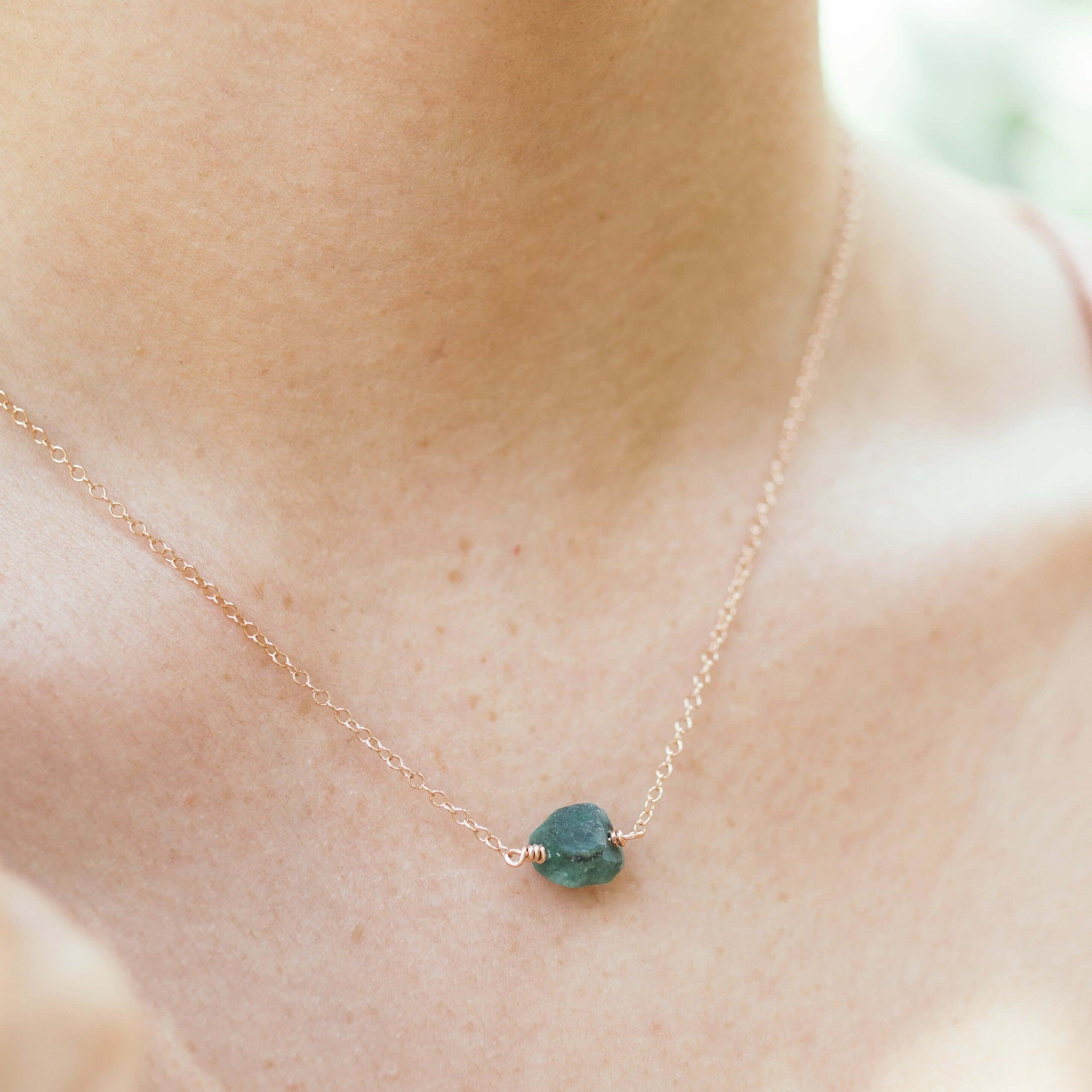 Natural Raw Emerald Crystal Nugget Necklace - Handmade Boho Jewelry for Women | Perfect for Everyday Wear, Spiritual Healing & Gift Giving