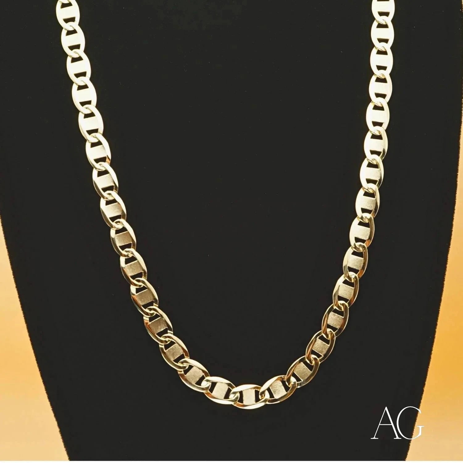 Gold Chain Necklace for Women - 18K Gold Plated Elegant & Versatile Jewelry for Daily Wear, Parties & Special Occasions
