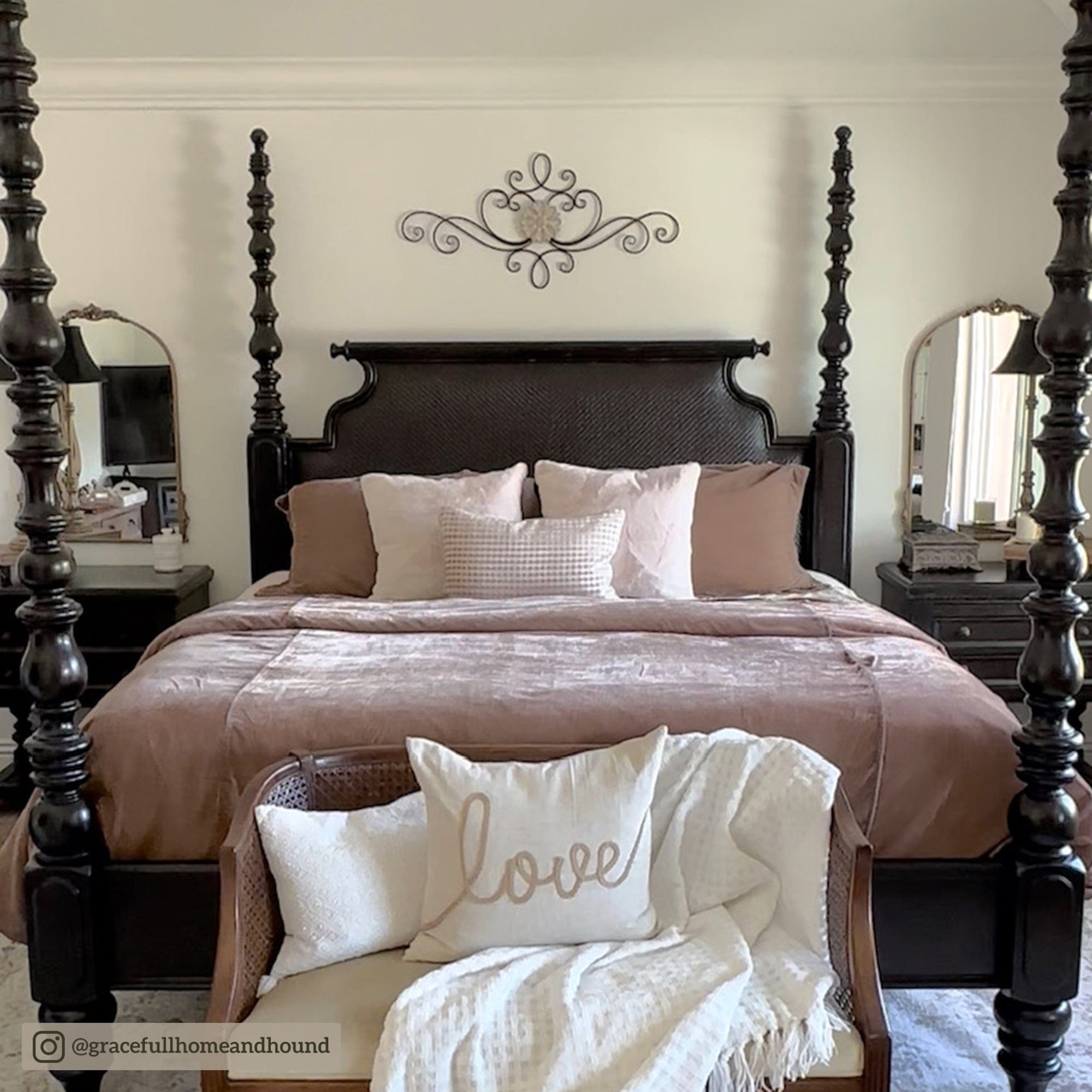 Luxury Stella Faux Silk Velvet Duvet Cover Set - Queen Size Bedding with Pillowcases - Soft & Breathable for All Seasons - Perfect for Master Bedroom, Guest Room & Hotel Decor