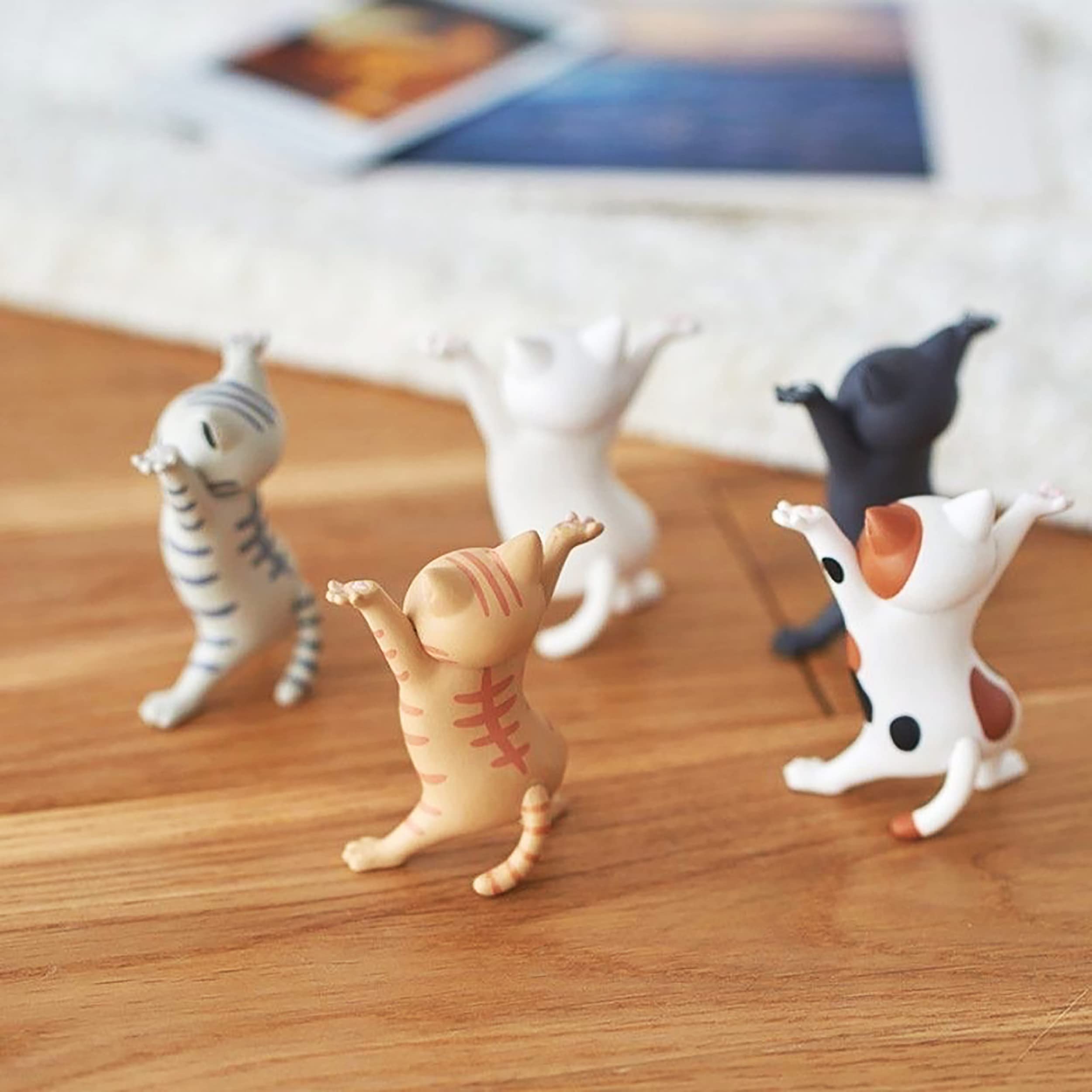IRYNA 5Pcs Dancing Cat Pen Holder - Cute Cat Figurine Desk Organizer for Cat Lovers | Perfect Cat Themed Gift for Women, Office Desk Decor & Home Accessories | Great for Workstations, Home Offices & Gift Giving