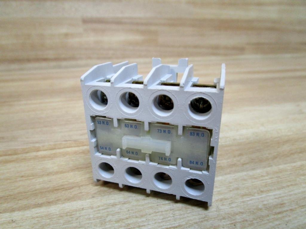 Eaton Cutler Hammer C320KGT13 Auxiliary Contact Block - Heavy Duty Electrical Contactor Accessory for Industrial Equipment & Motor Control Systems