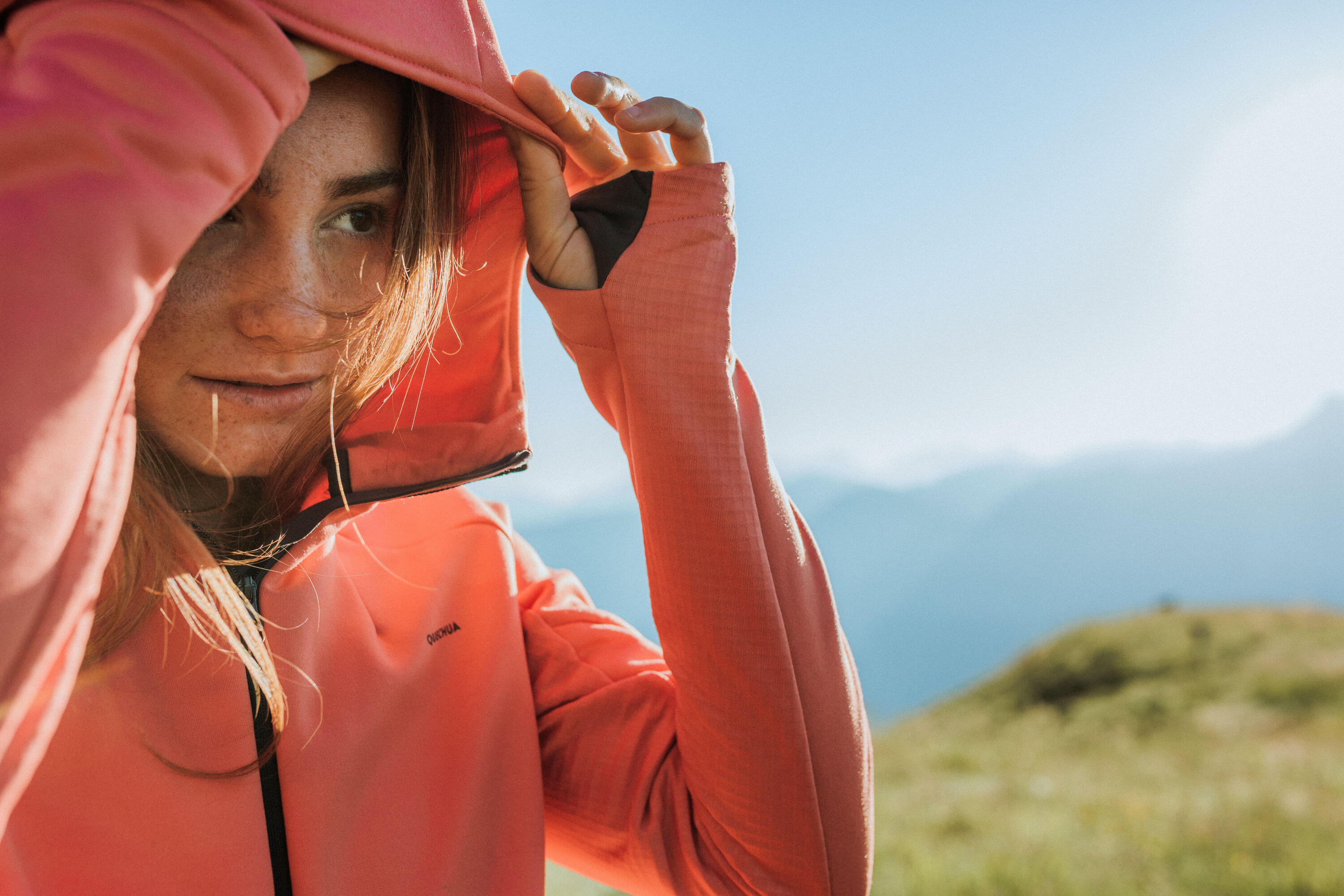 Quechua Women's MH520 Hooded Fleece Jacket - Lightweight Warm Hiking Pullover for Outdoor Adventures & Travel