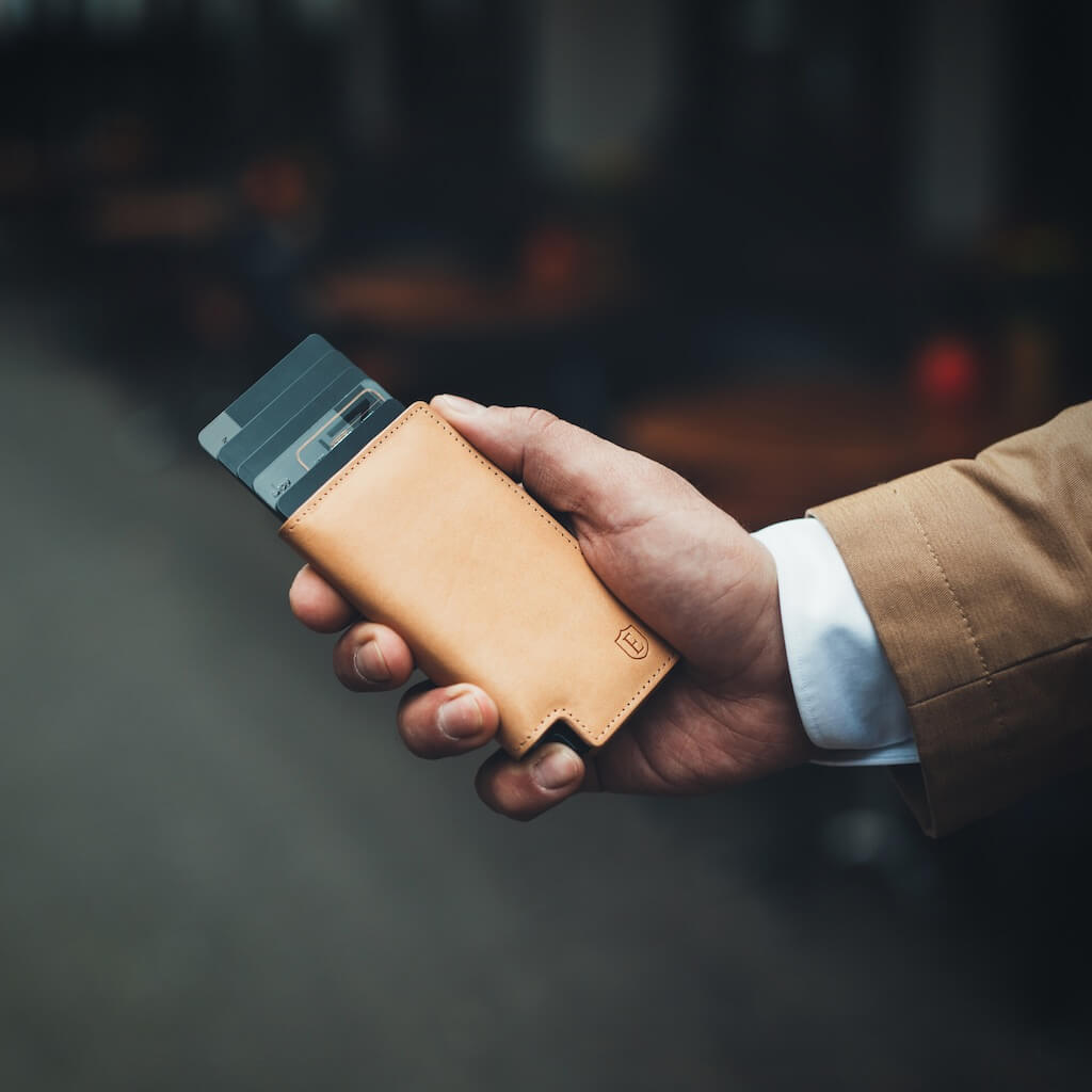 Ekster Premium RFID Blocking Wallet - Slim & Secure Metal Card Holder for Men & Women | Perfect for Travel, Business & Everyday Use